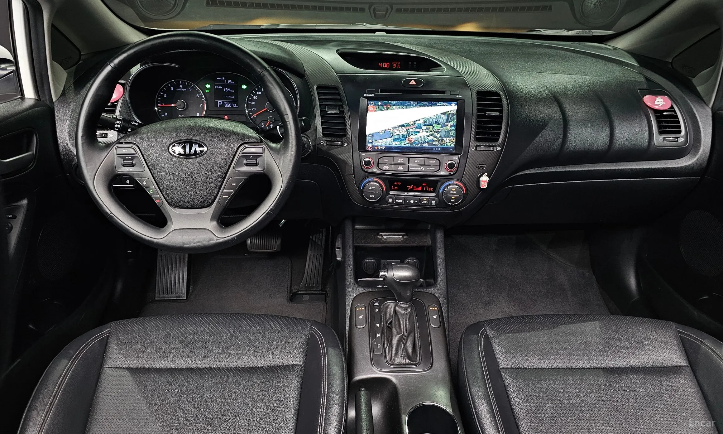 Kia K3 превью 4