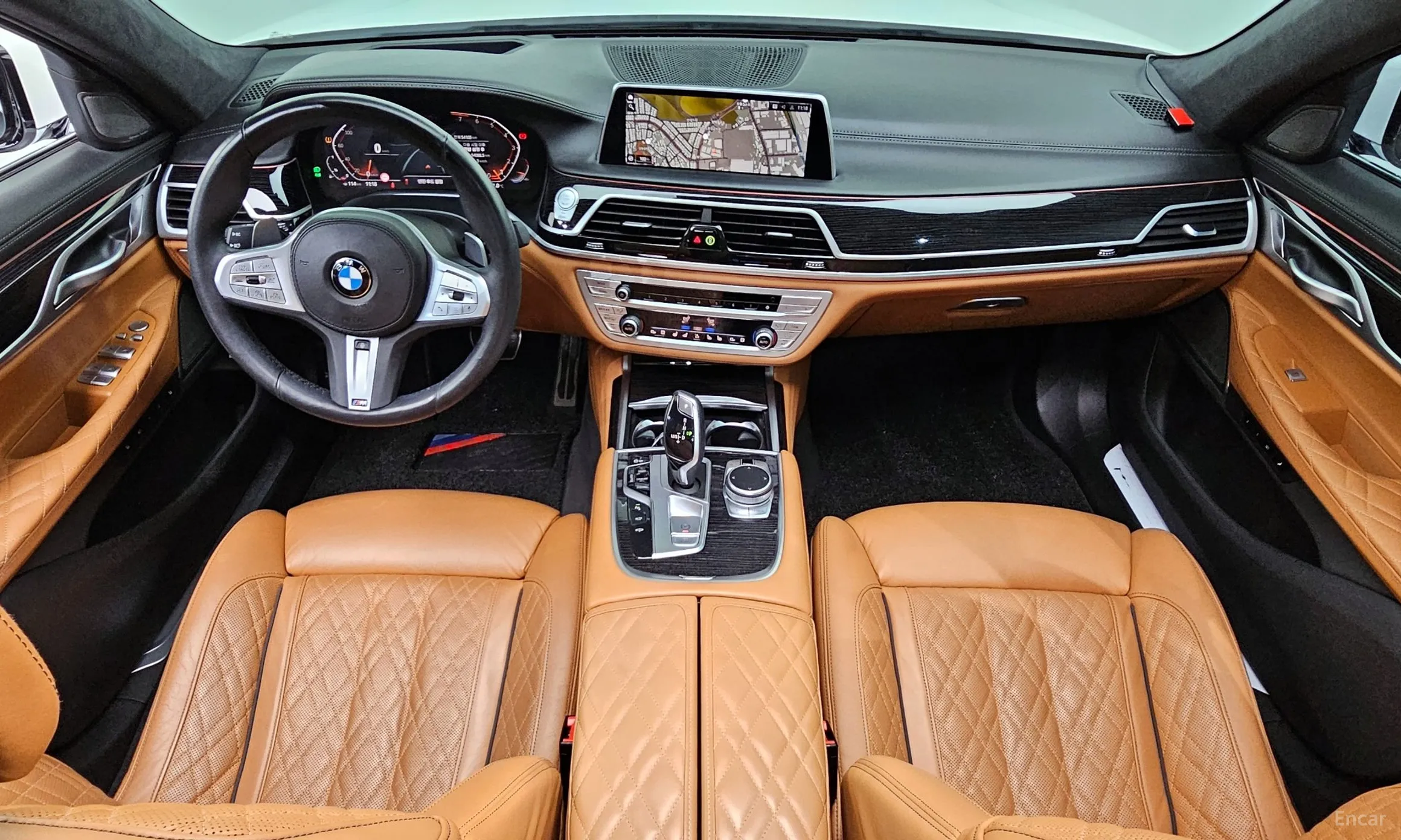 BMW 7 Series (G11) превью 4