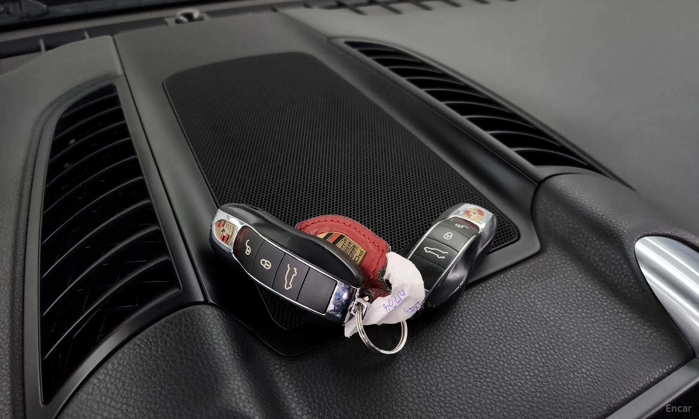 Porsche New Cayenne превью 17