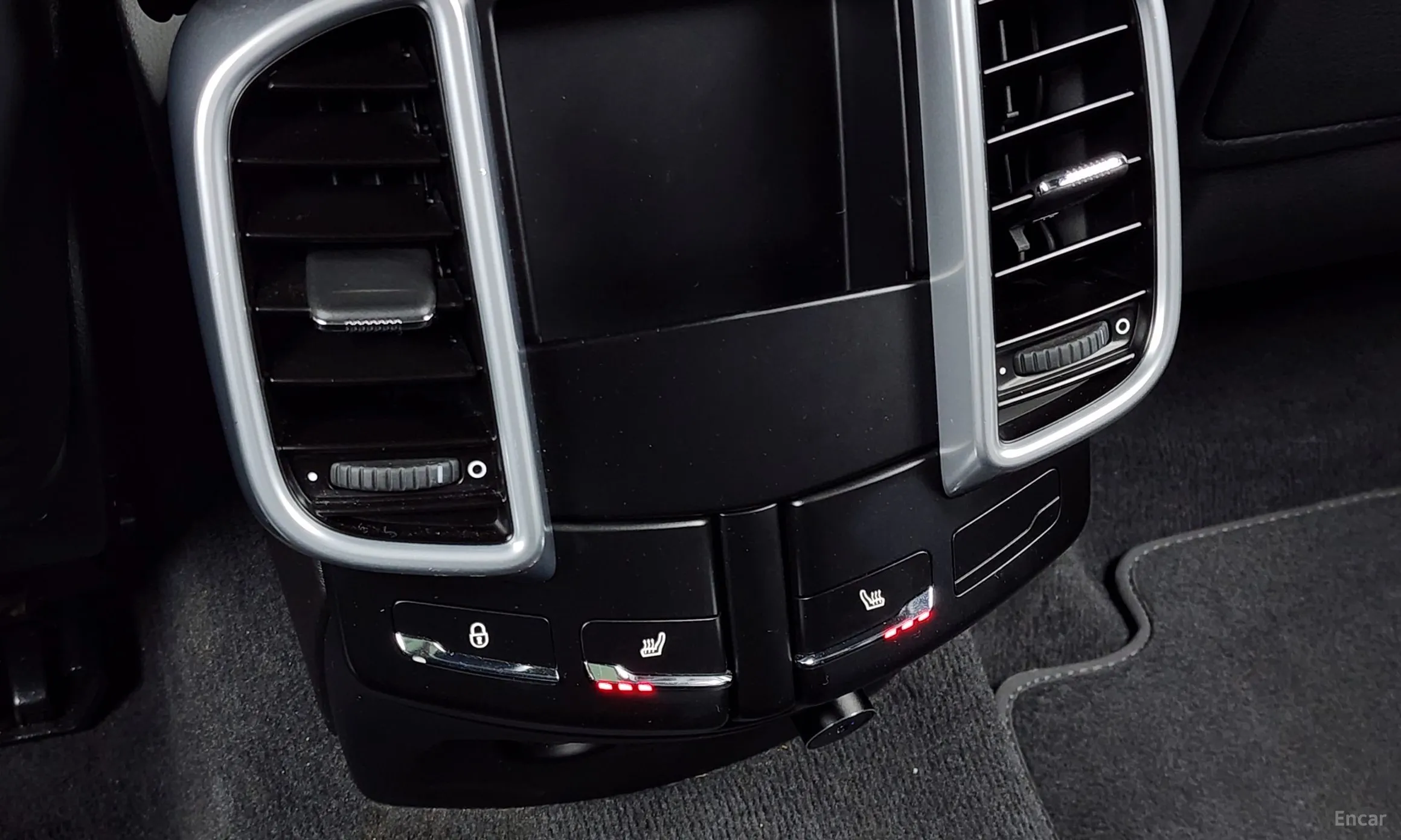 Porsche New Cayenne превью 19