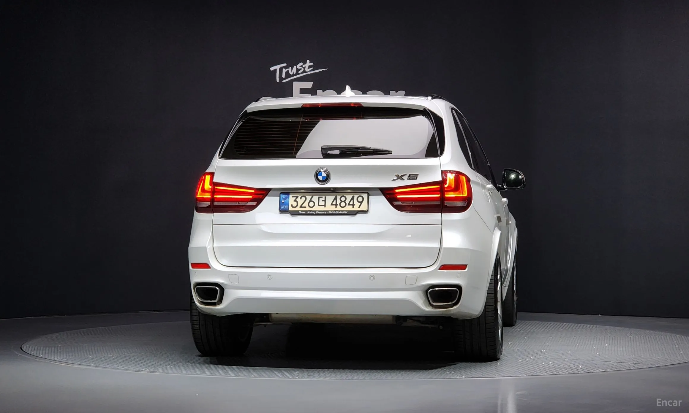 BMW X5 (F15) превью 3