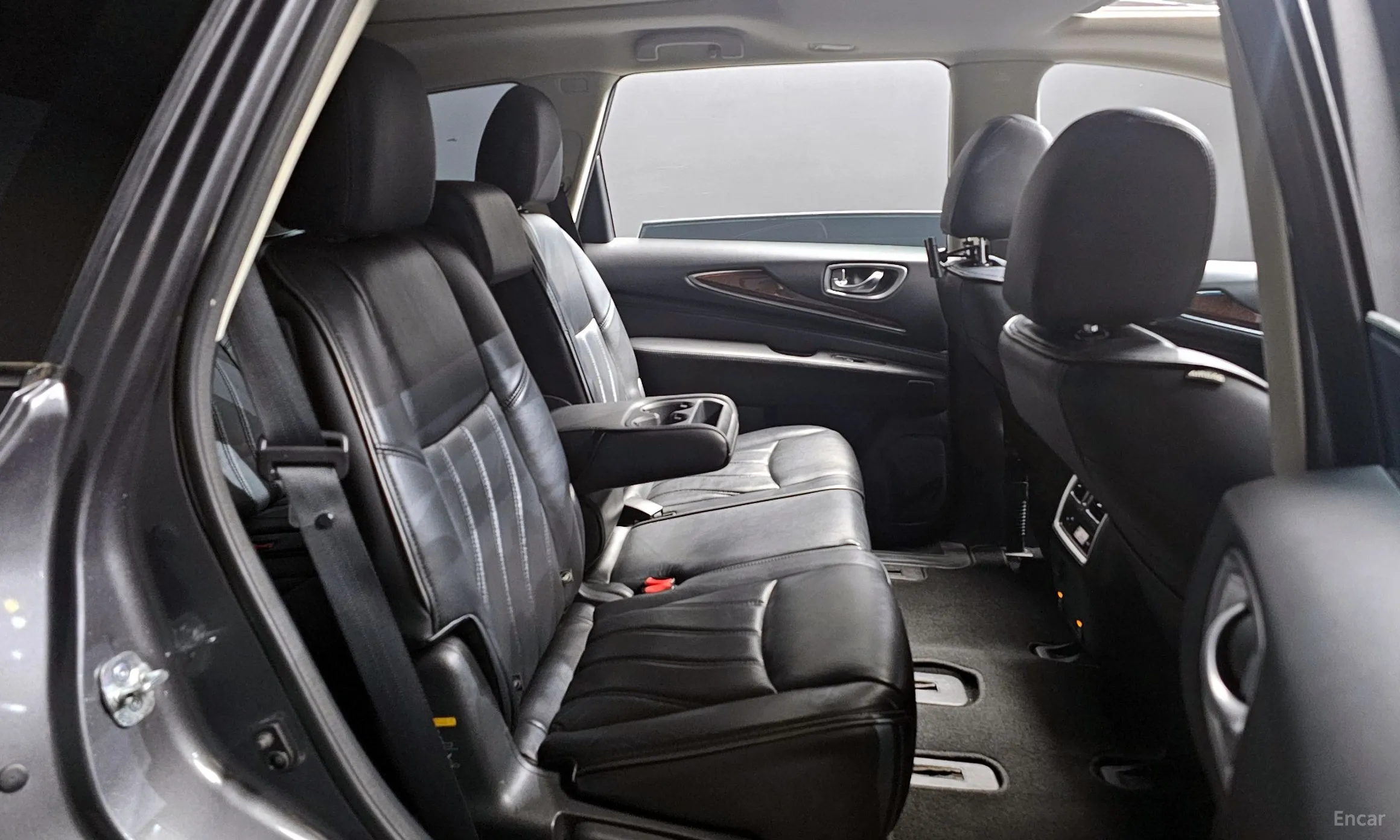 Infiniti QX60 превью 12