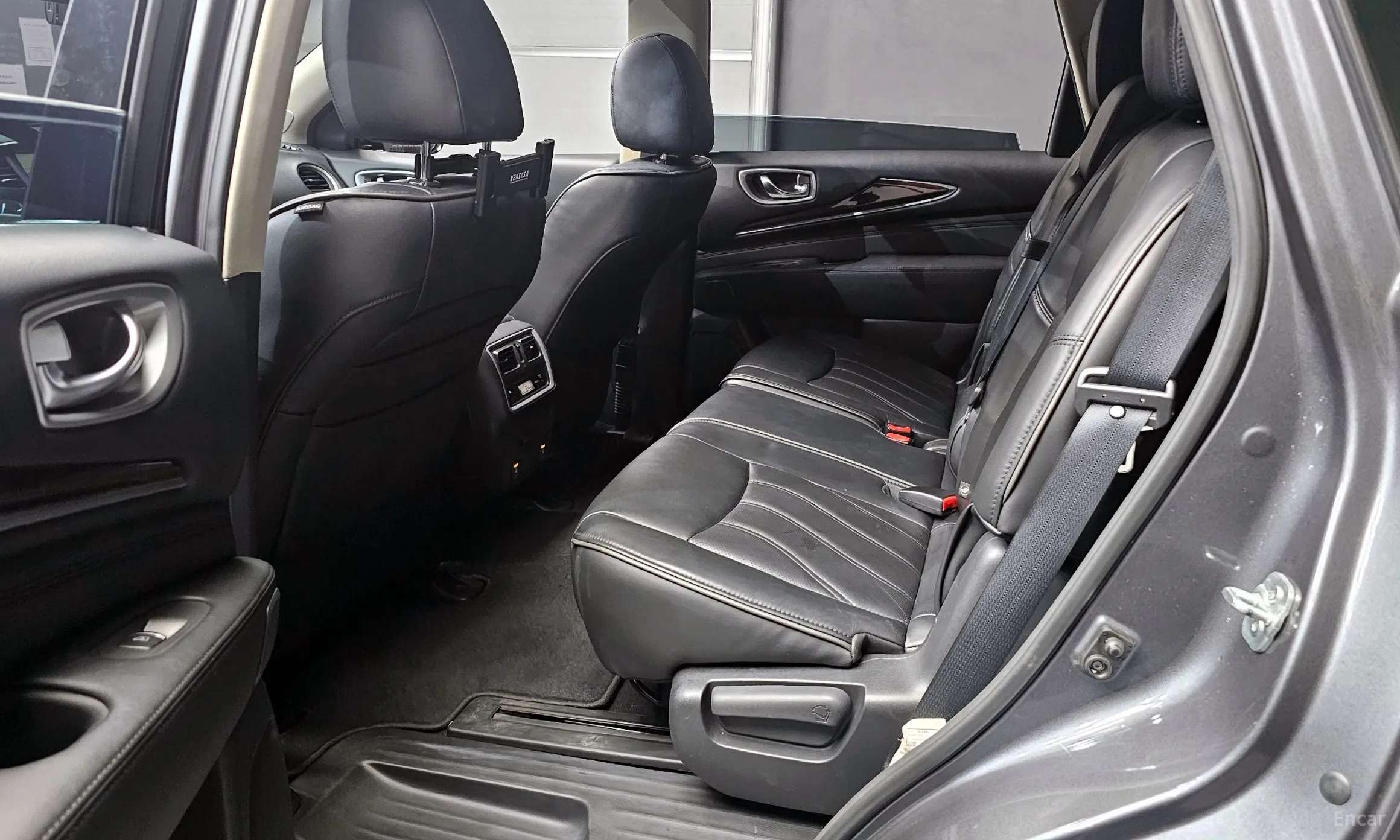 Infiniti QX60 превью 13
