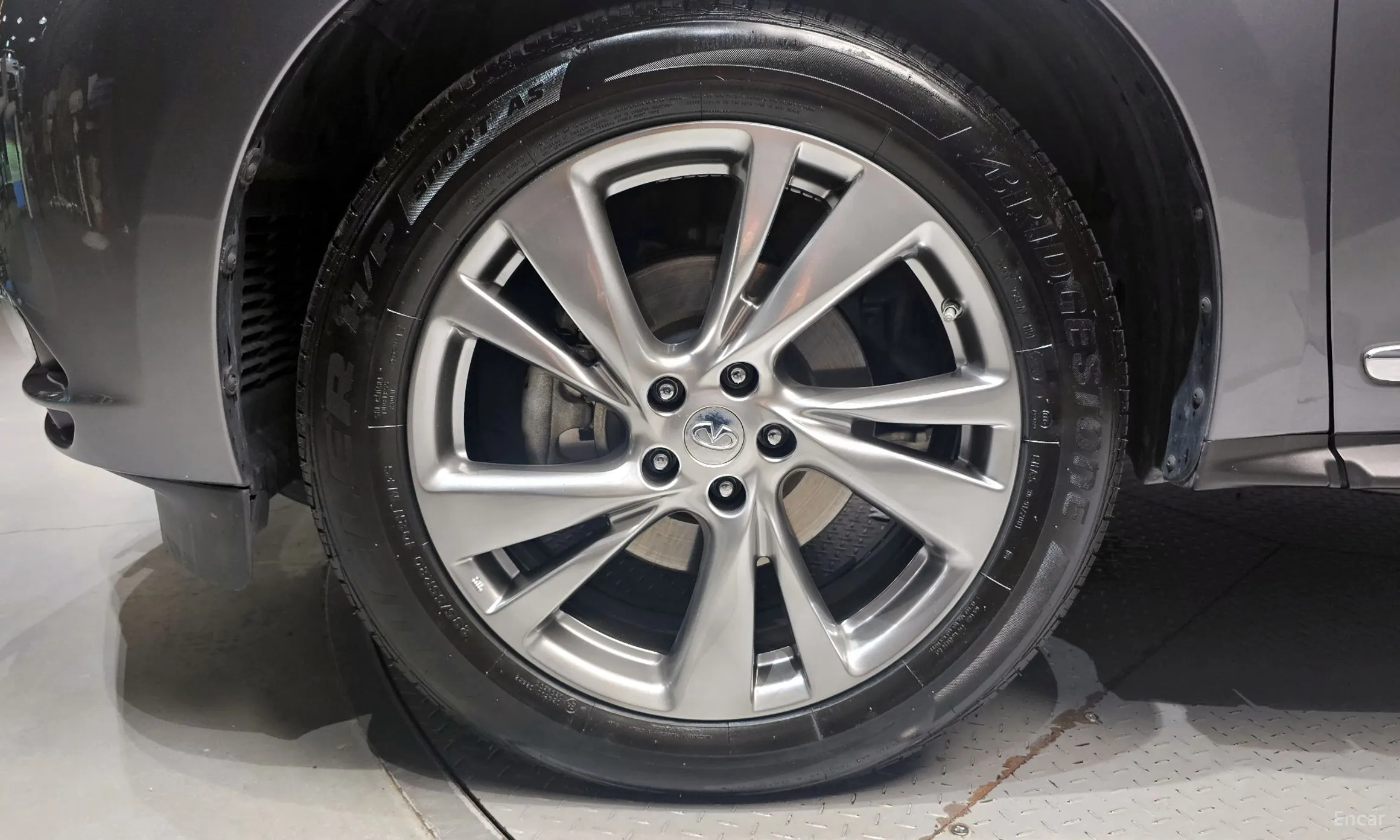 Infiniti QX60 превью 5