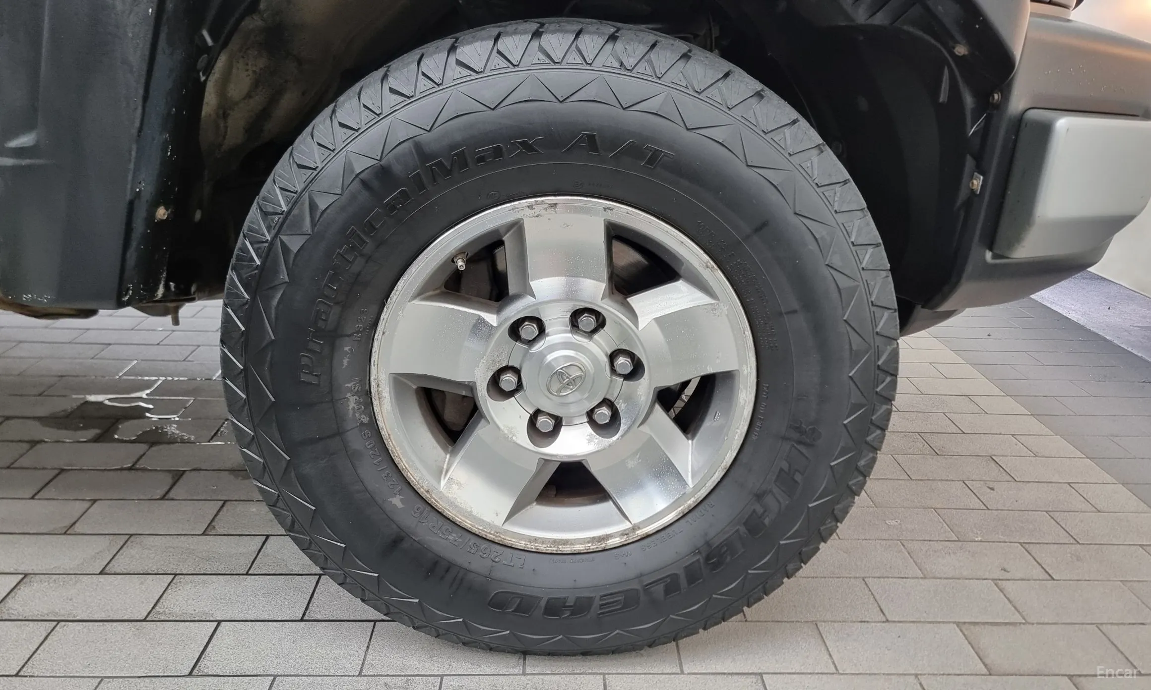 Toyota FJ Cruiser превью 5
