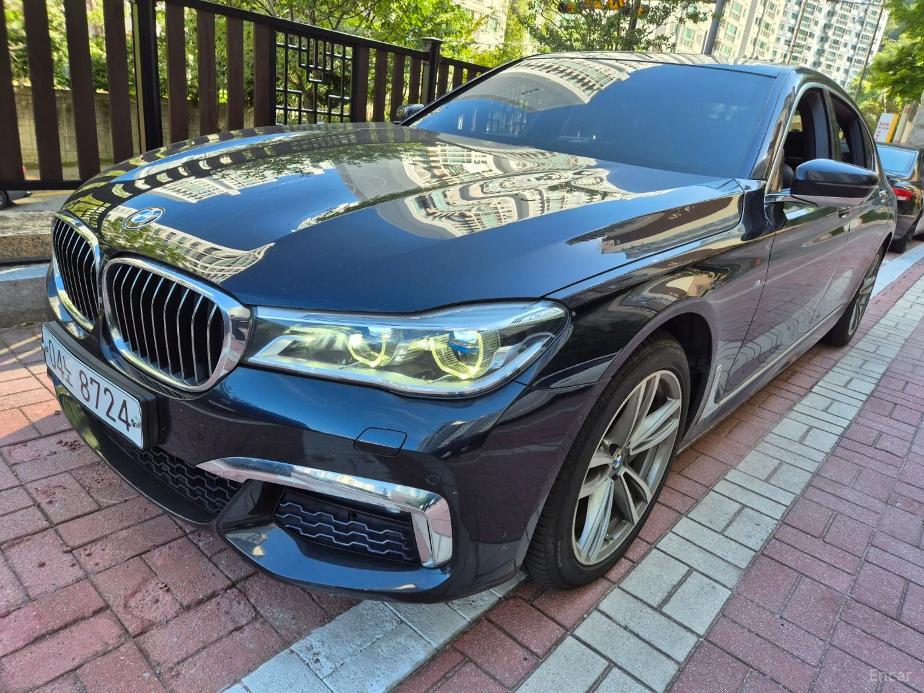BMW 7 Series (G11) превью 3