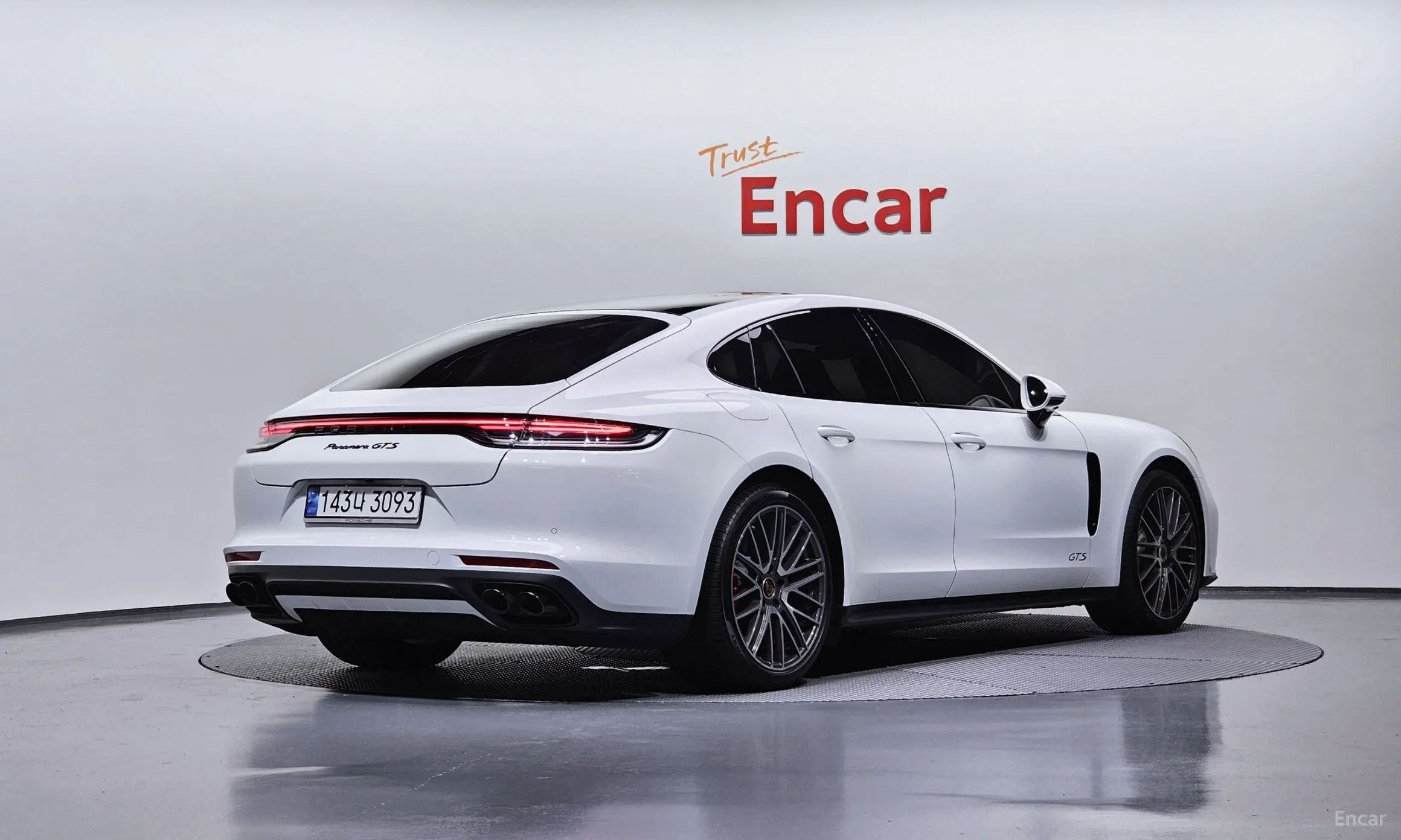 Porsche Panamera (971) превью 2