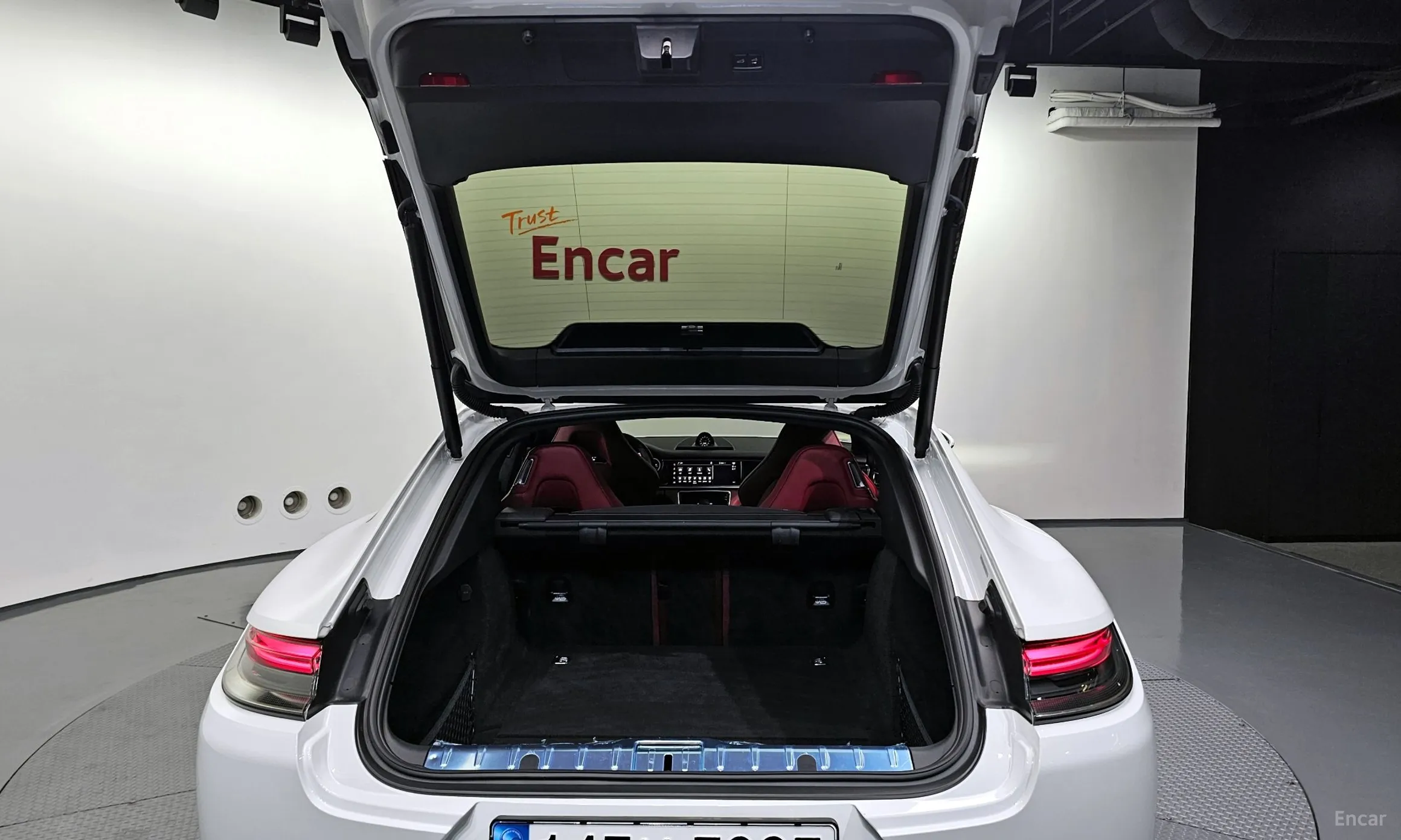 Porsche Panamera (971) превью 20