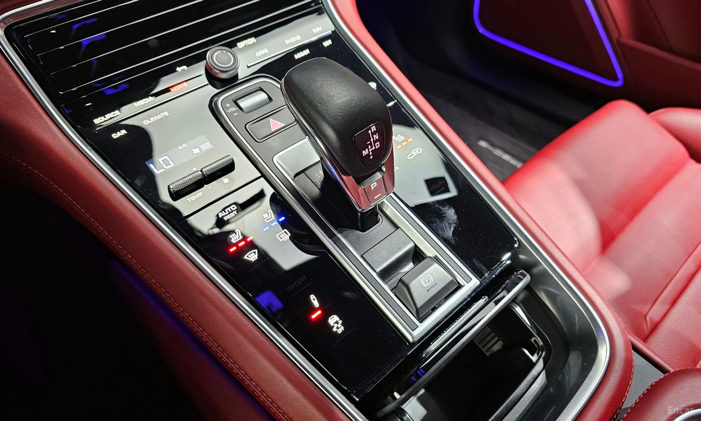 Porsche Panamera (971) превью 9