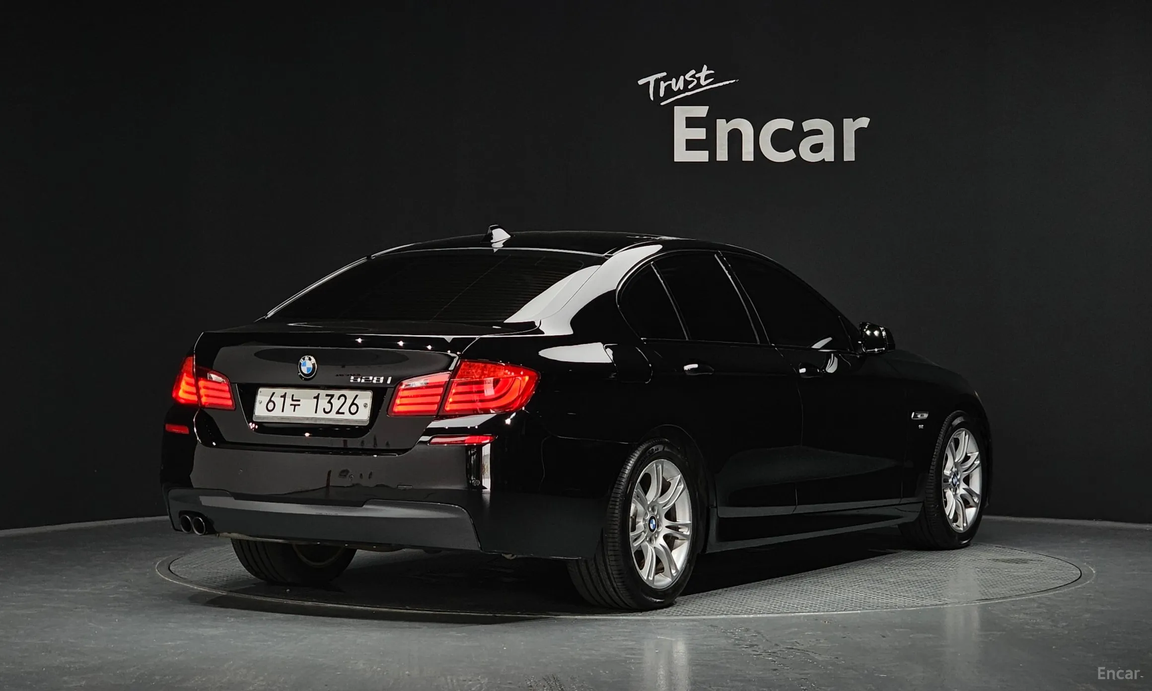 BMW 5 Series (F10) превью 2
