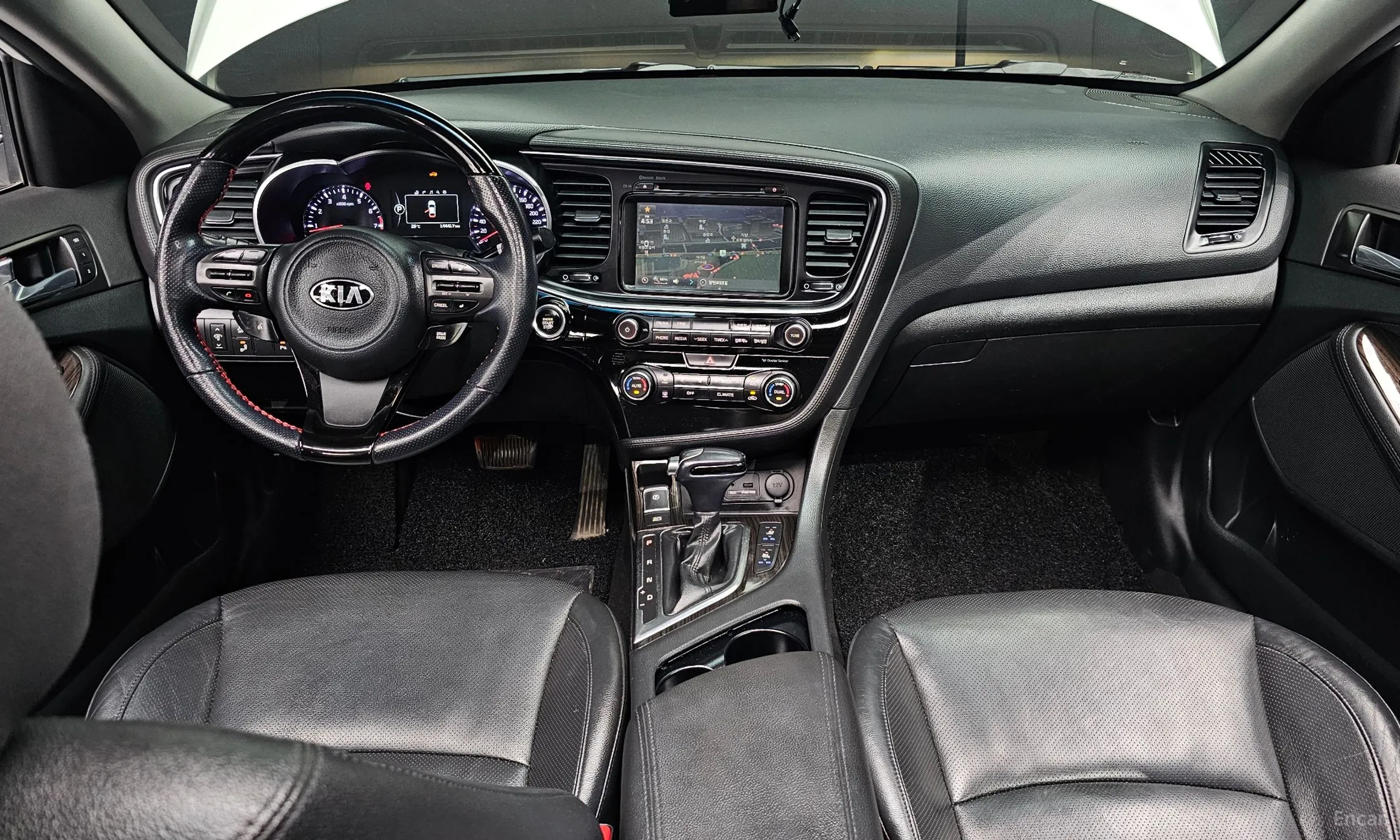 Kia K5 превью 4