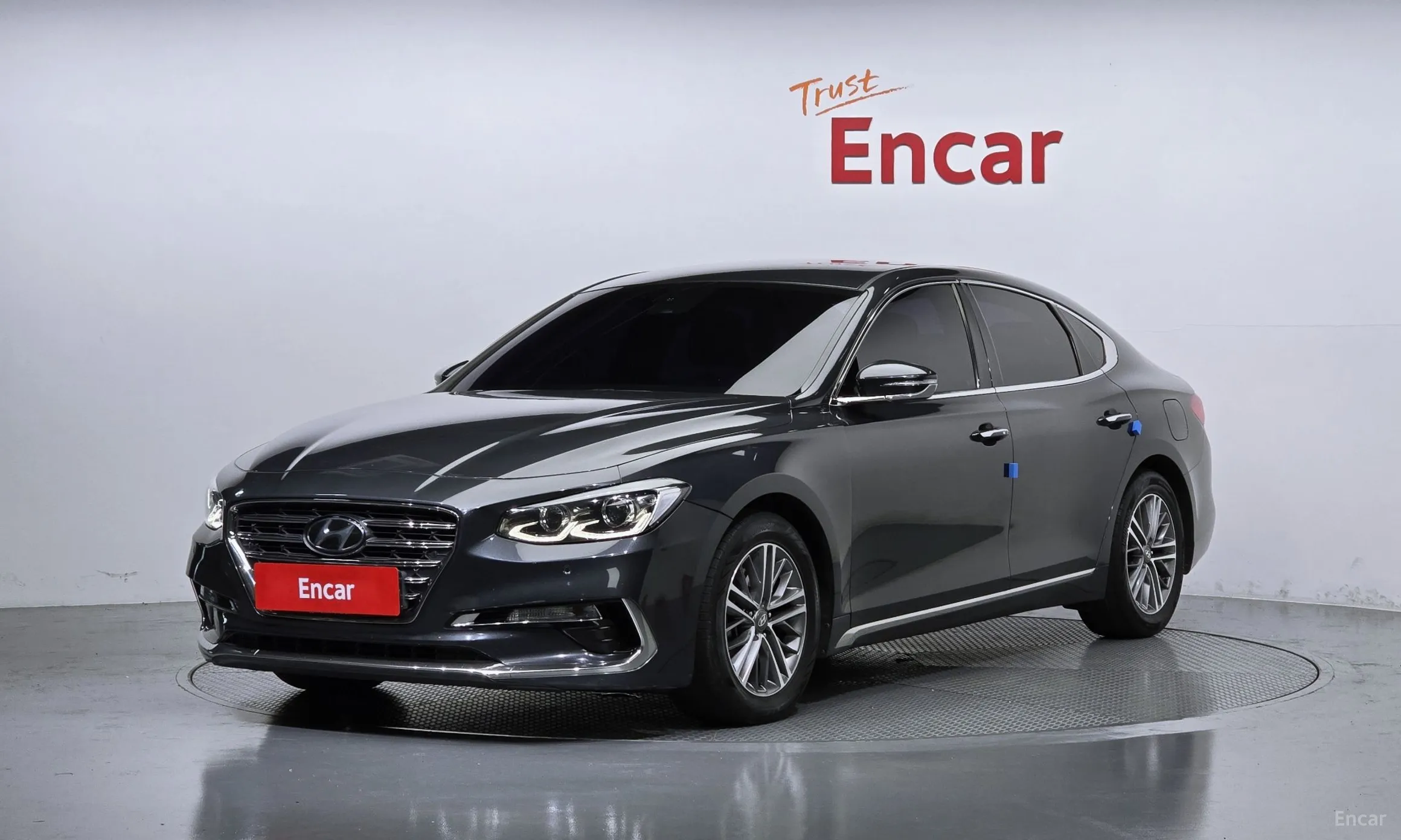 Hyundai Grandeur IG превью 1
