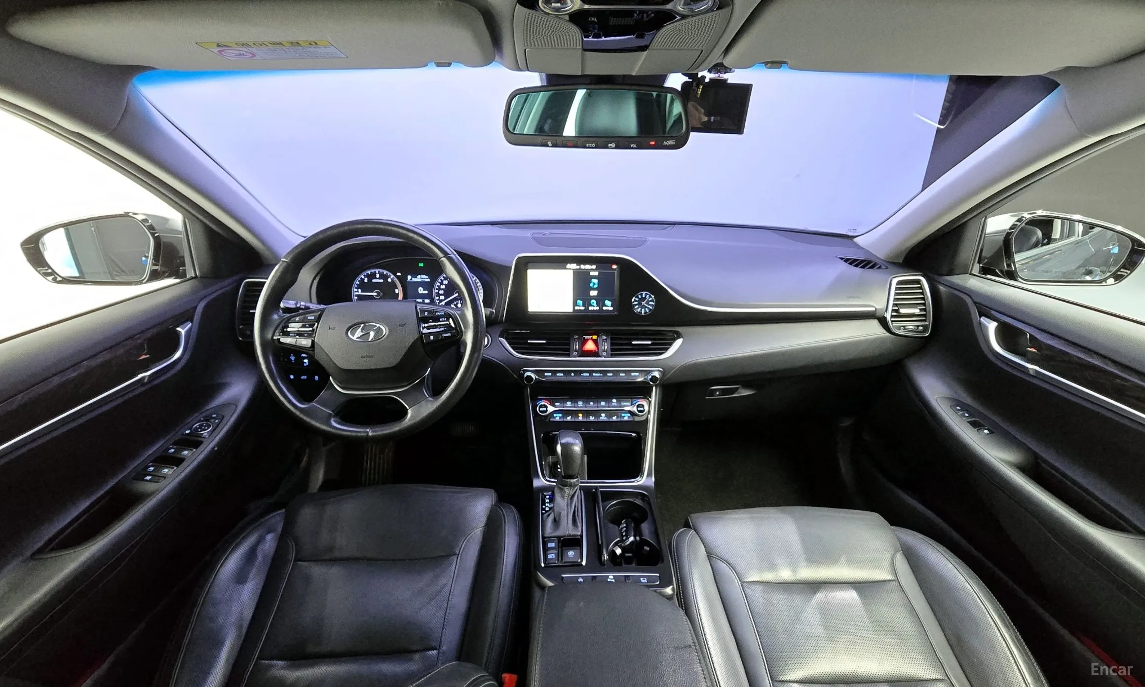 Hyundai Grandeur IG превью 4