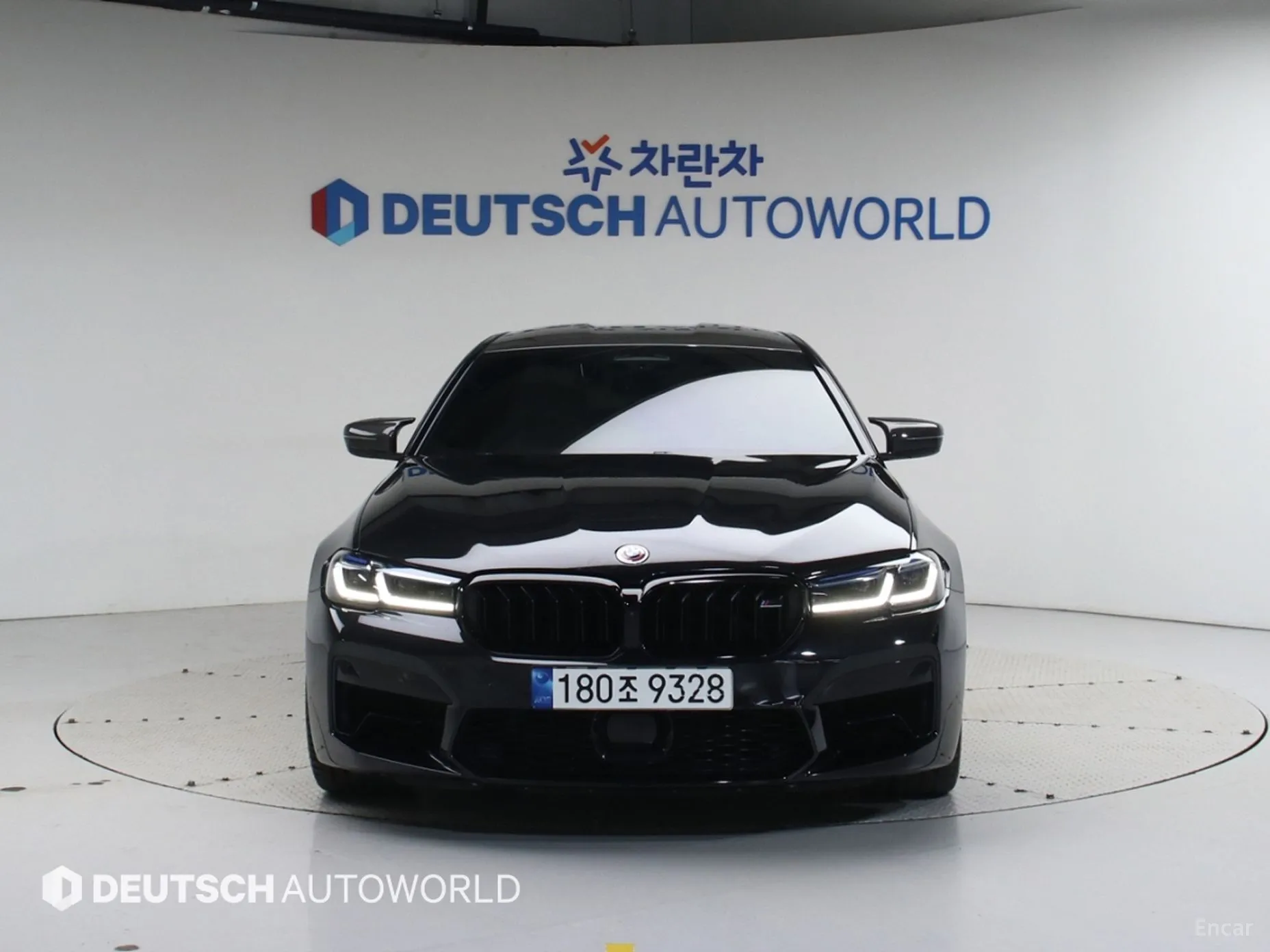 BMW M5 (F90)