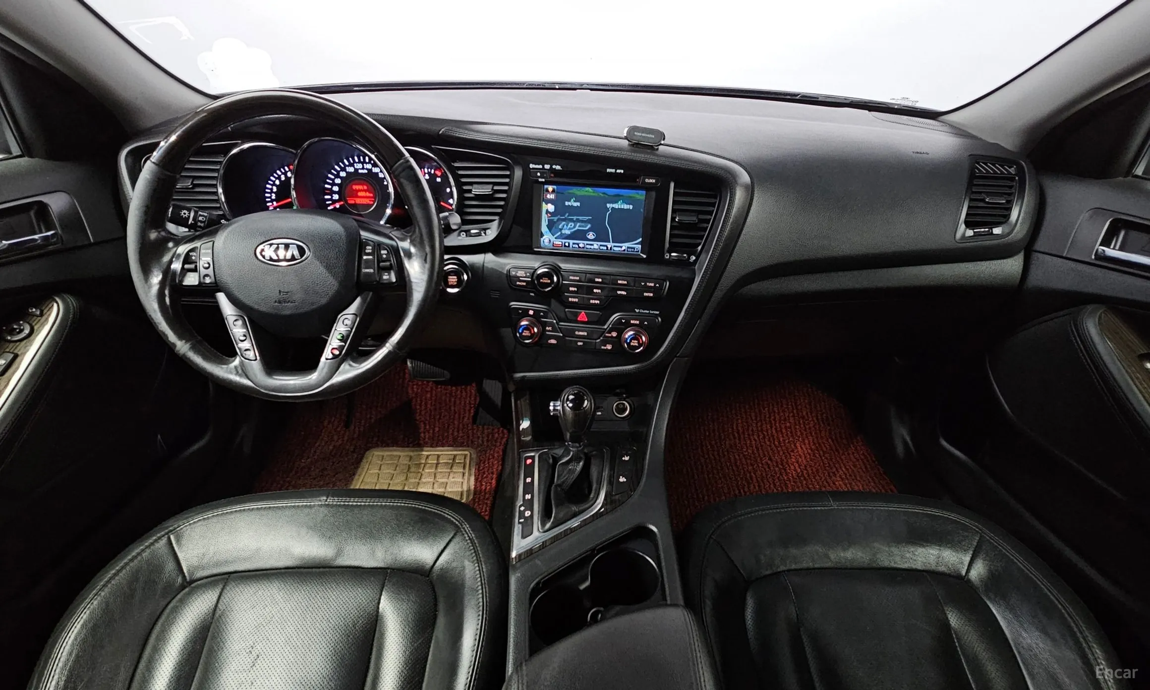 Kia K5 превью 4