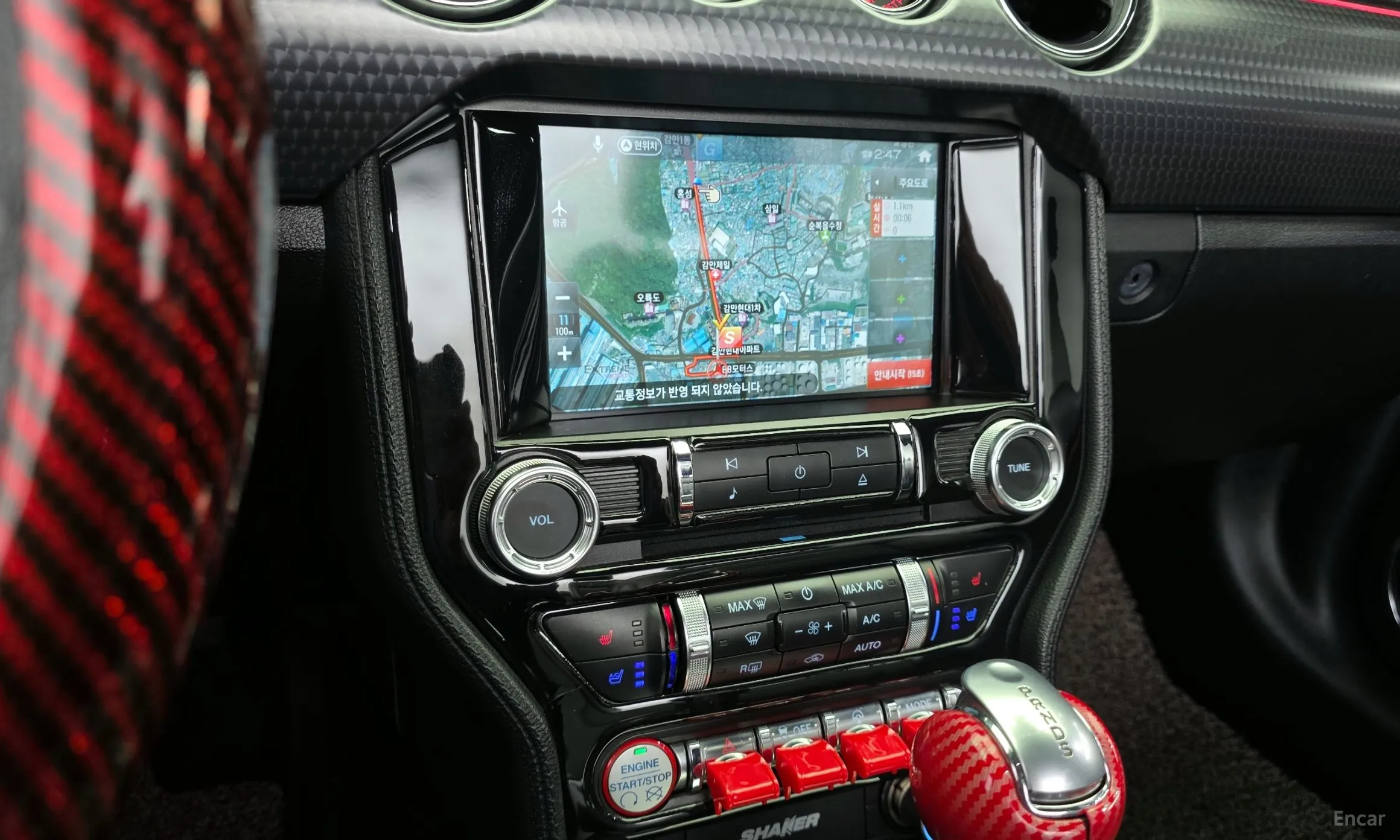 Ford Mustang превью 14