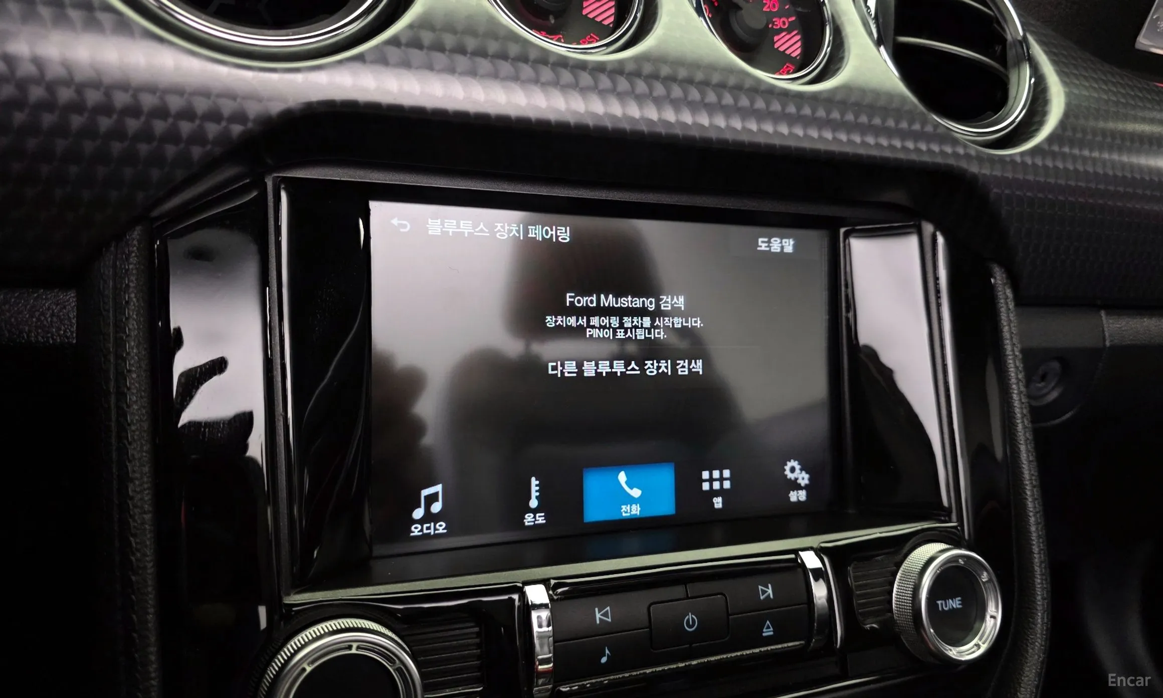 Ford Mustang превью 16