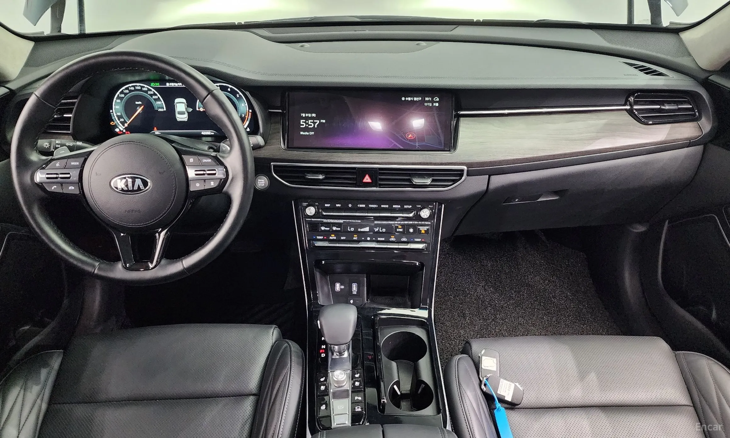 Kia K7 Premier превью 4