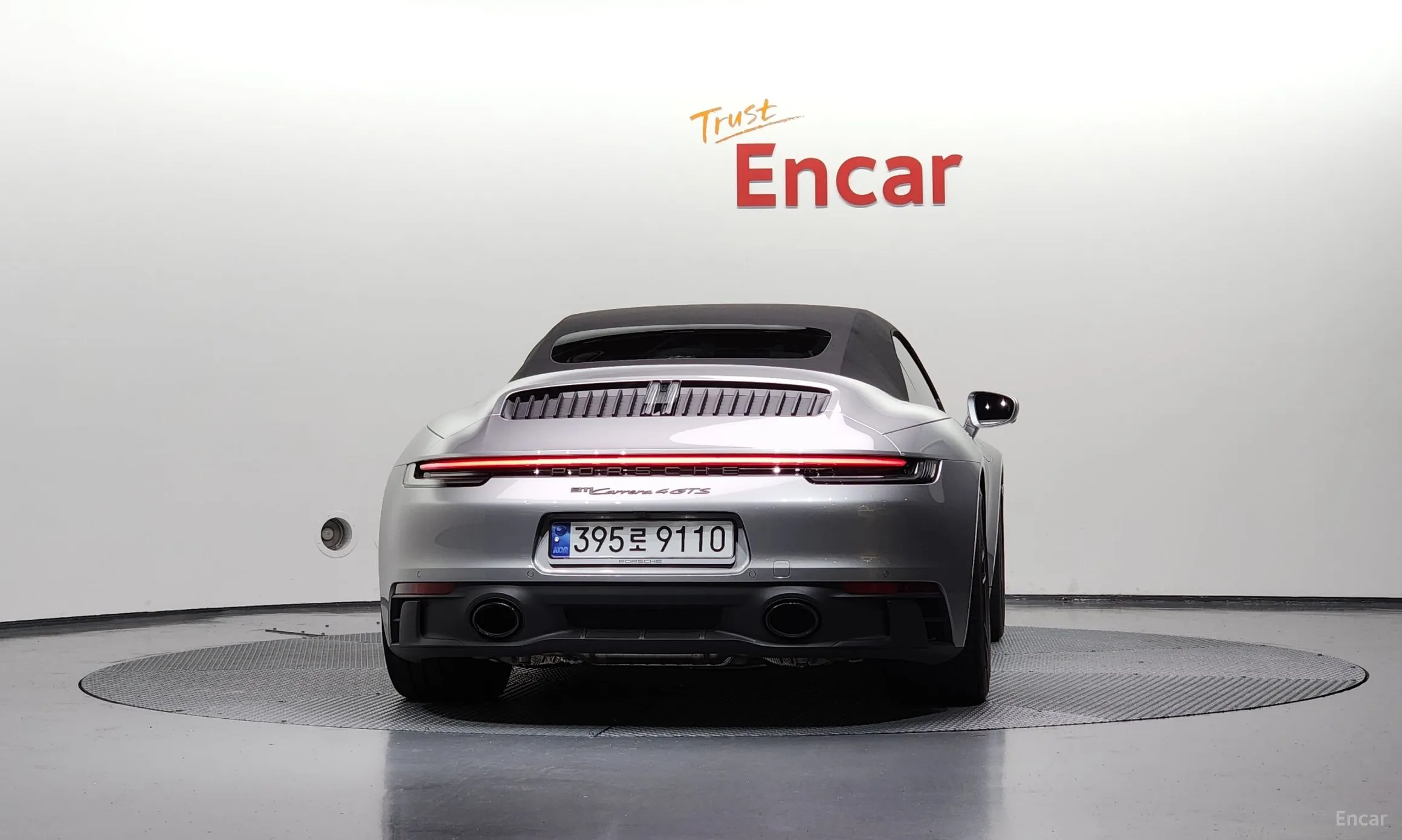 Porsche 911 (992) превью 4