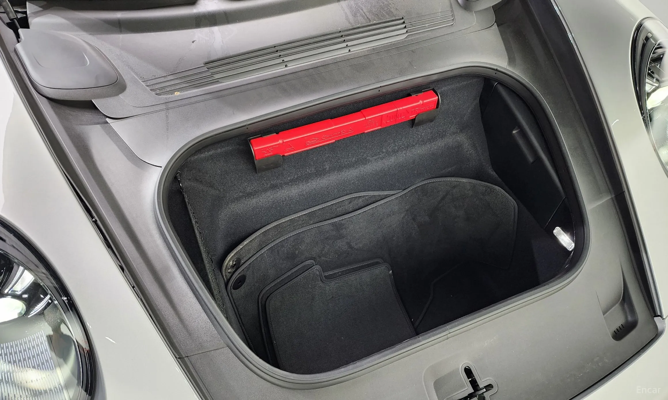 Porsche 911 (992) превью 6