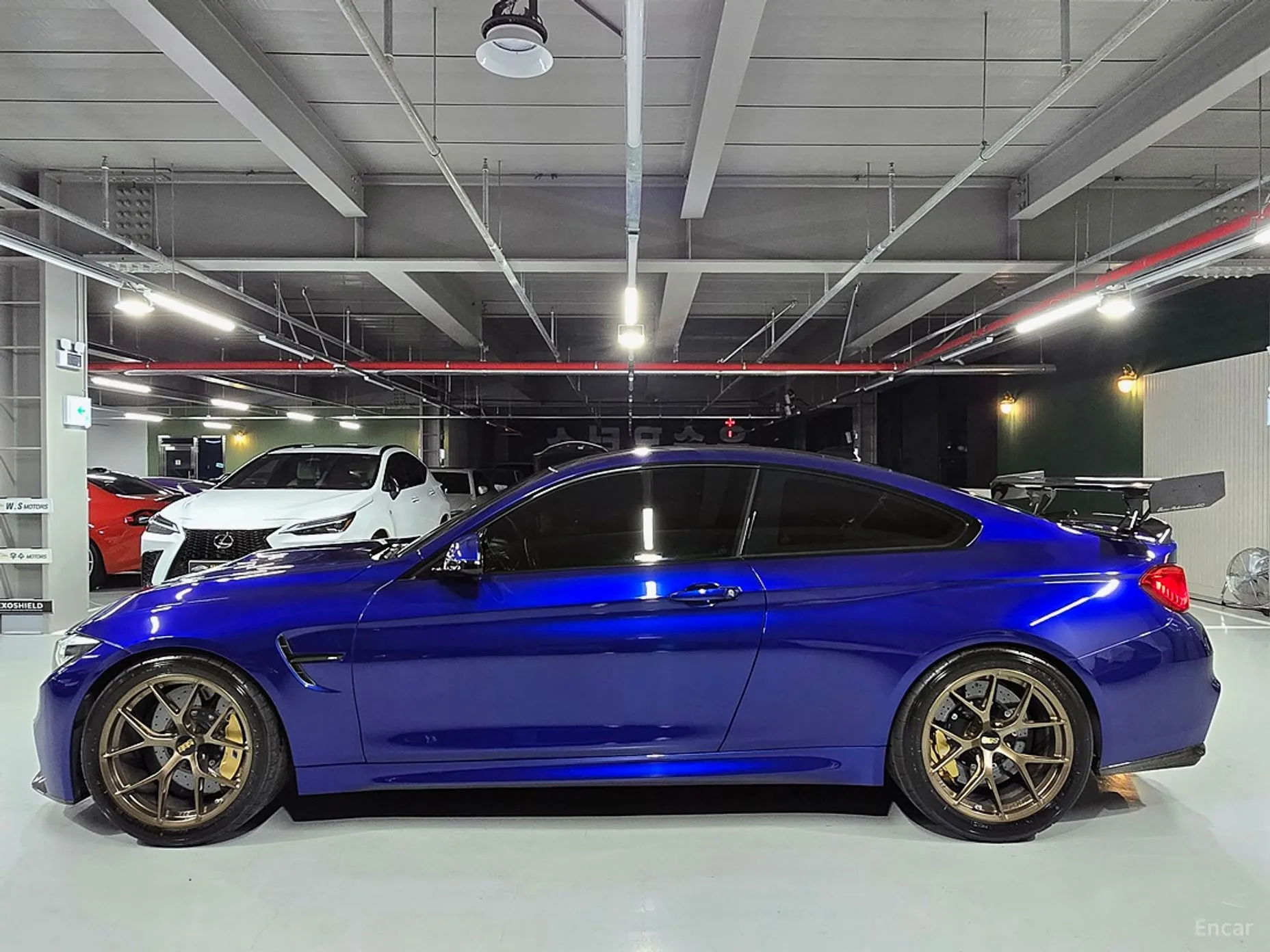 BMW M4 (F82) превью 3