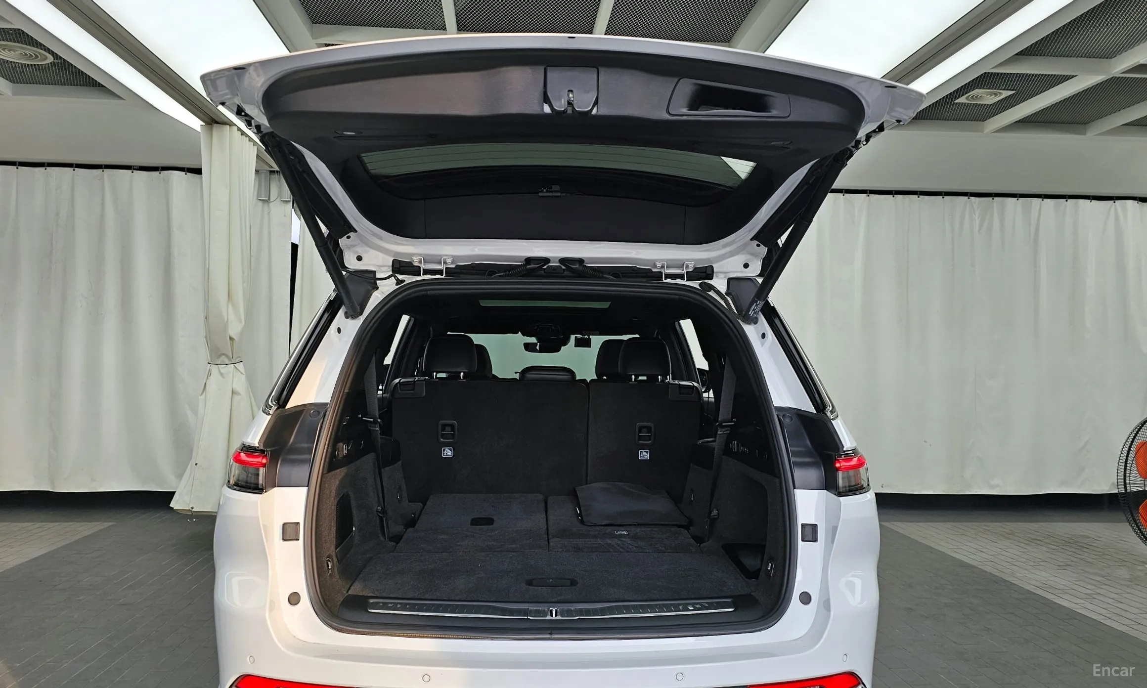 Jeep Grand Cherokee (WL) превью 20
