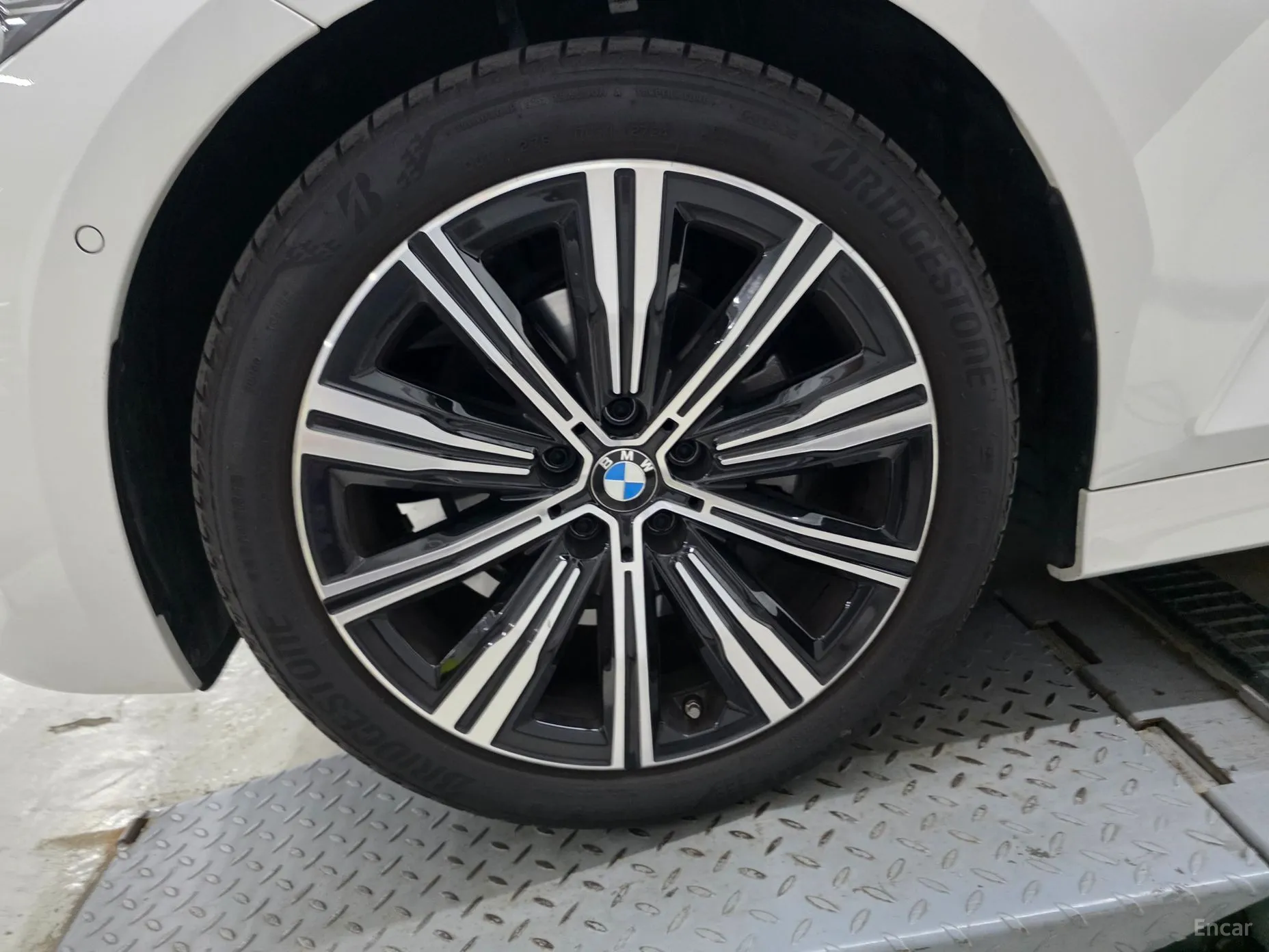 BMW 3 Series (G20) превью 3
