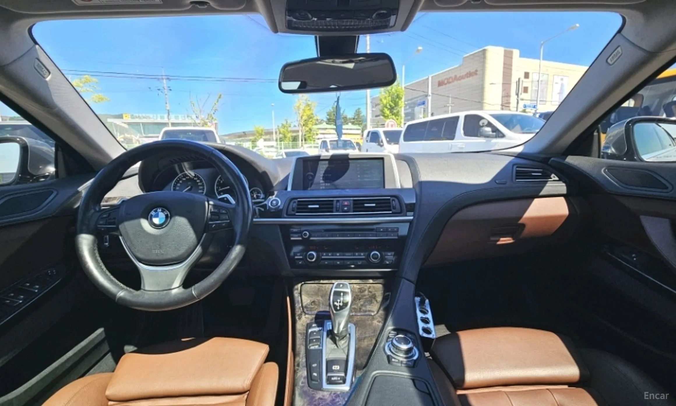 BMW 6 Series (F12) превью 4
