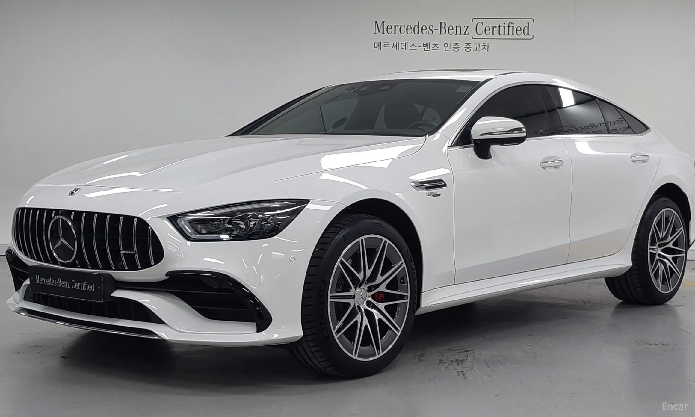 Mercedes Benz AMG GT