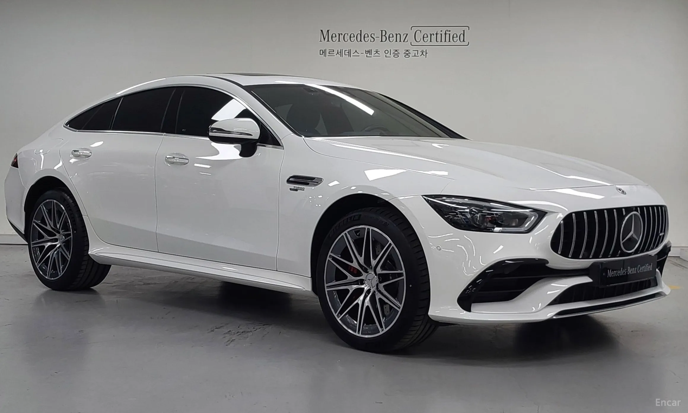 Mercedes Benz AMG GT