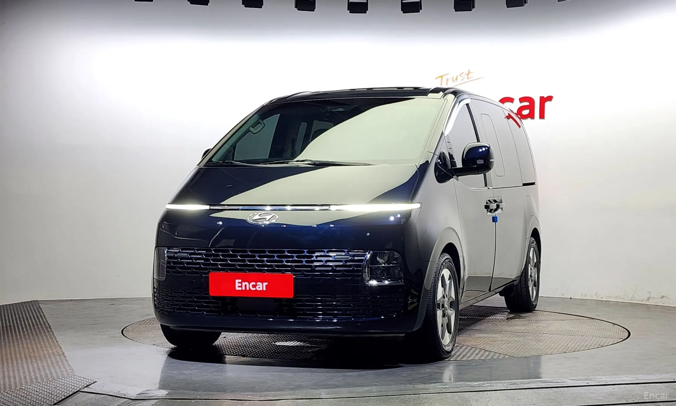 Hyundai Staria превью 2