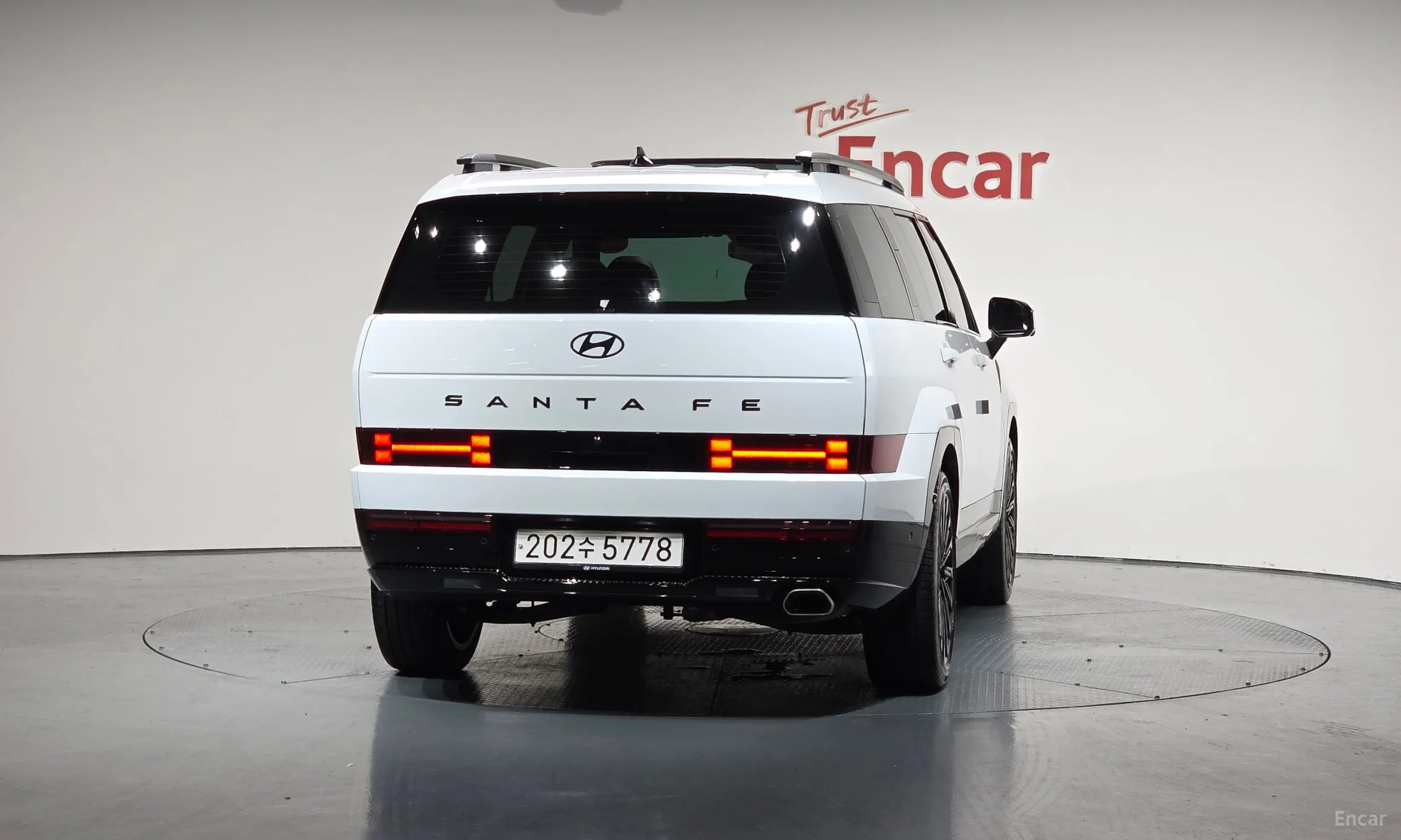 Hyundai Santa Fe (MX5) превью 3