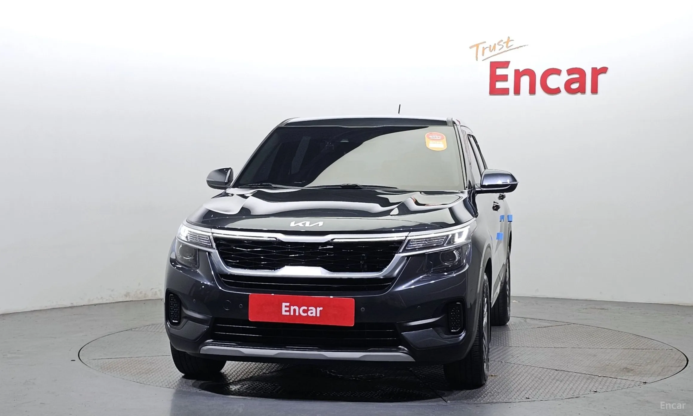 Kia Seltos превью 2