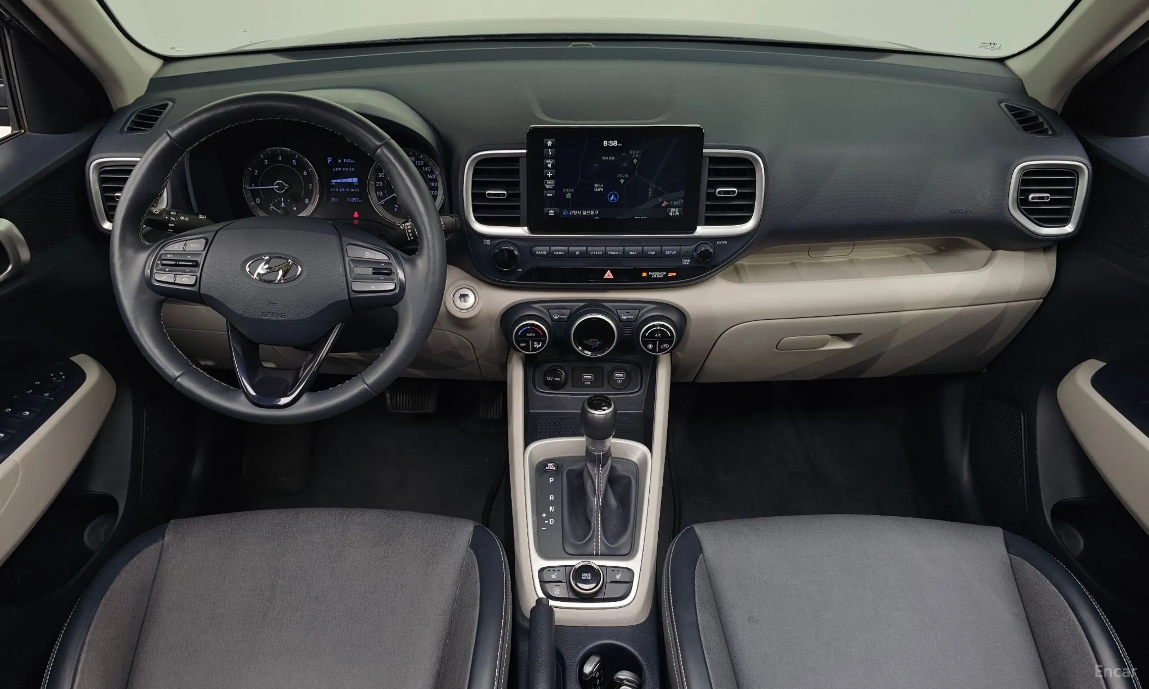 Hyundai Venue превью 4