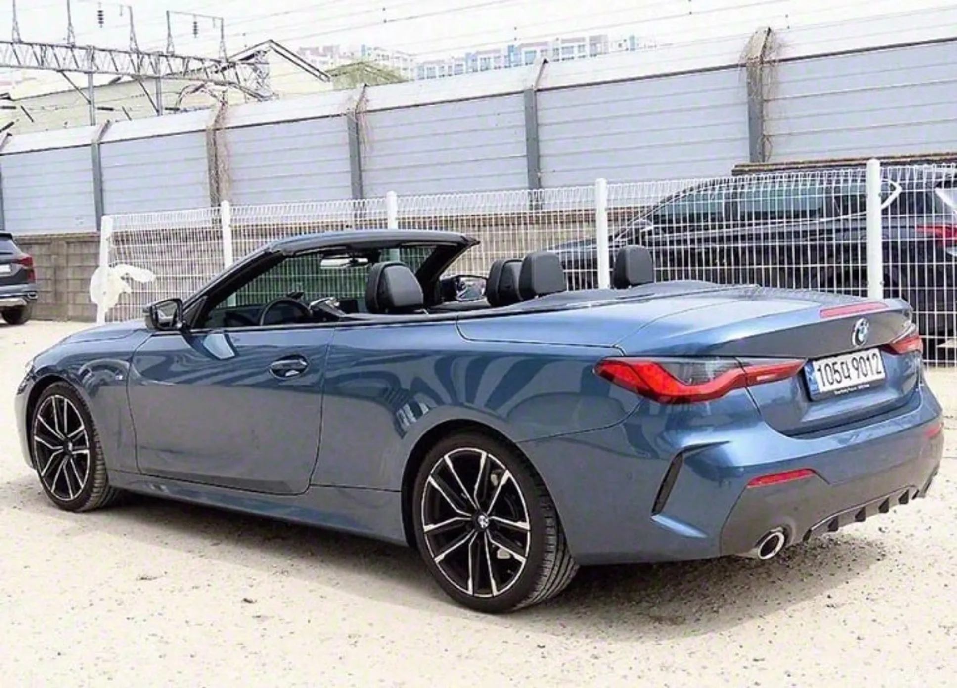 BMW Series 4 (G22)