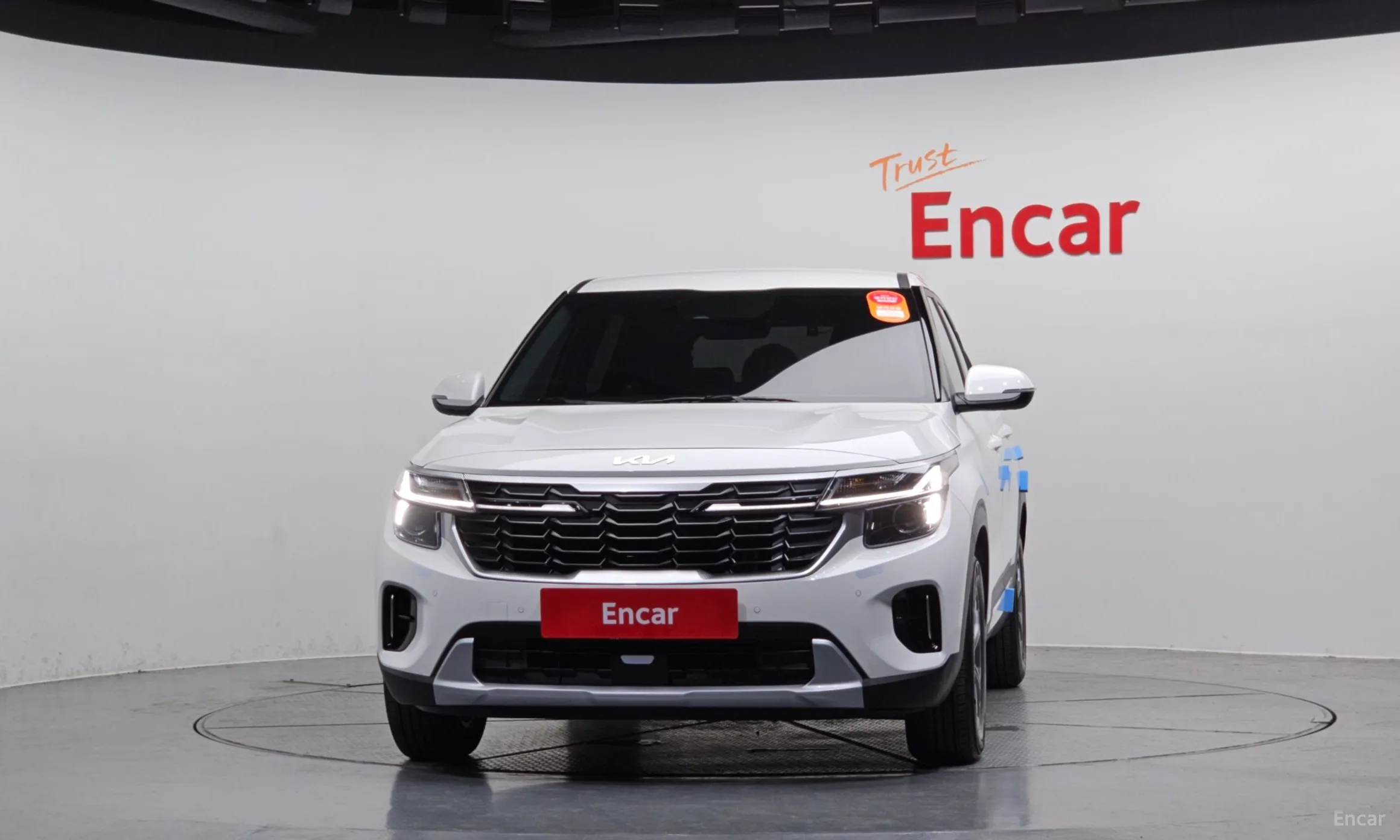 Kia Seltos превью 2