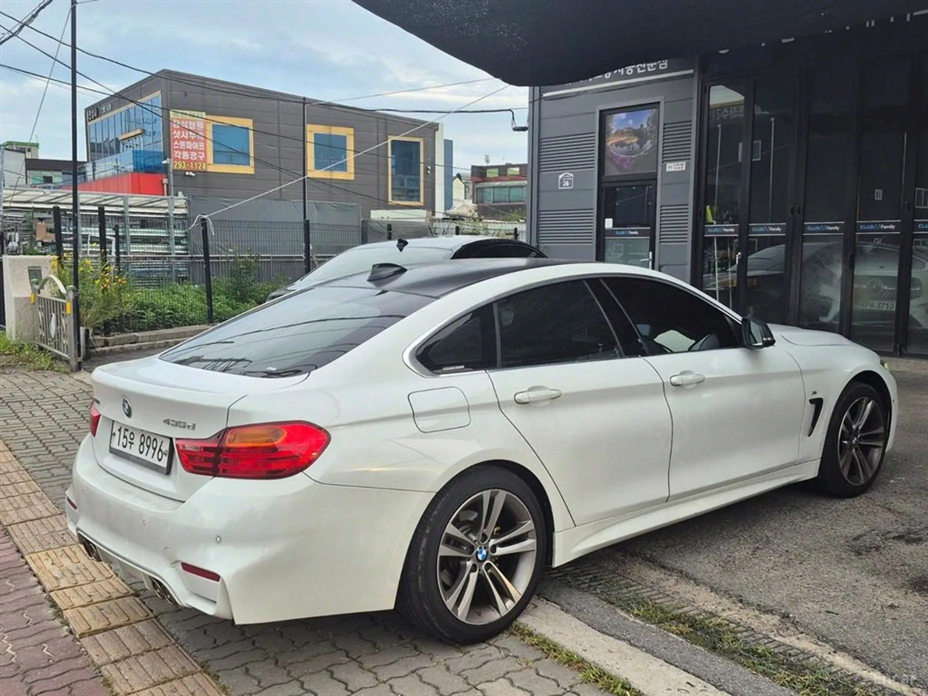 BMW Series 4 (F32) превью 3