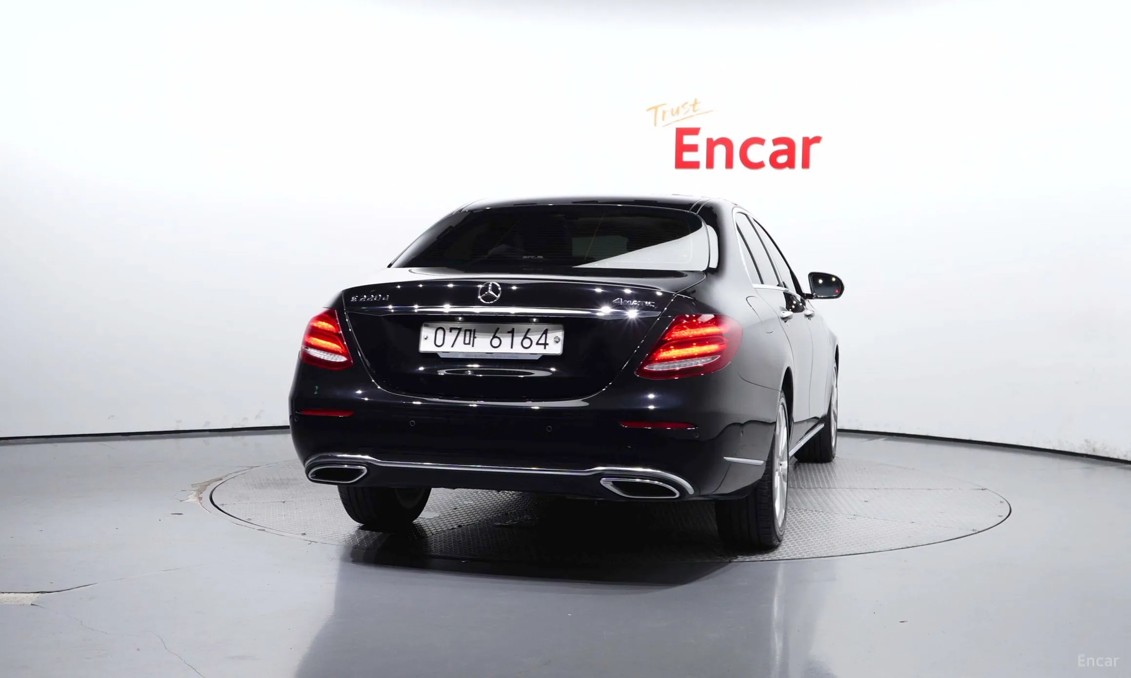 Mercedes Benz E-Class W213 превью 3