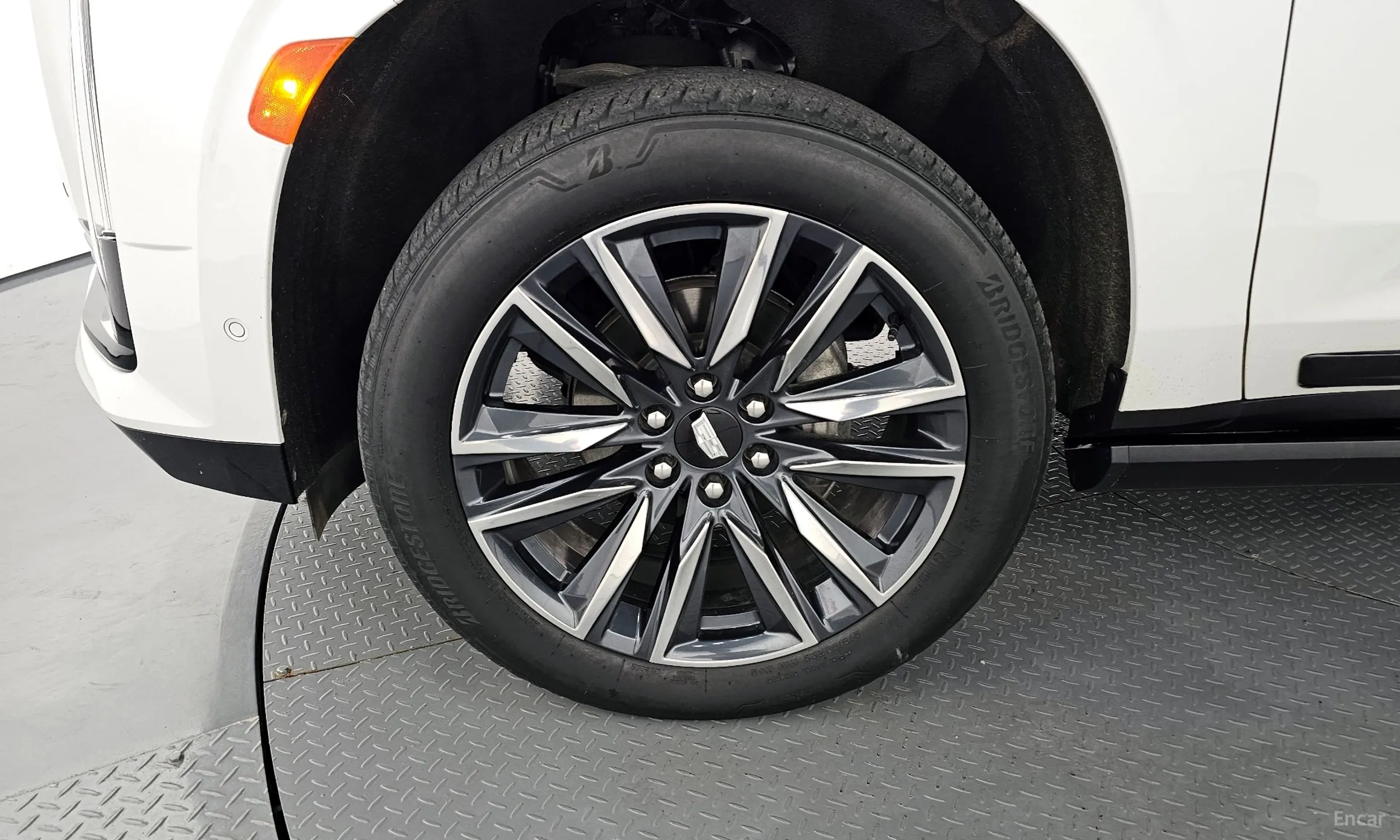 Cadillac Escalade 5th Generation превью 5