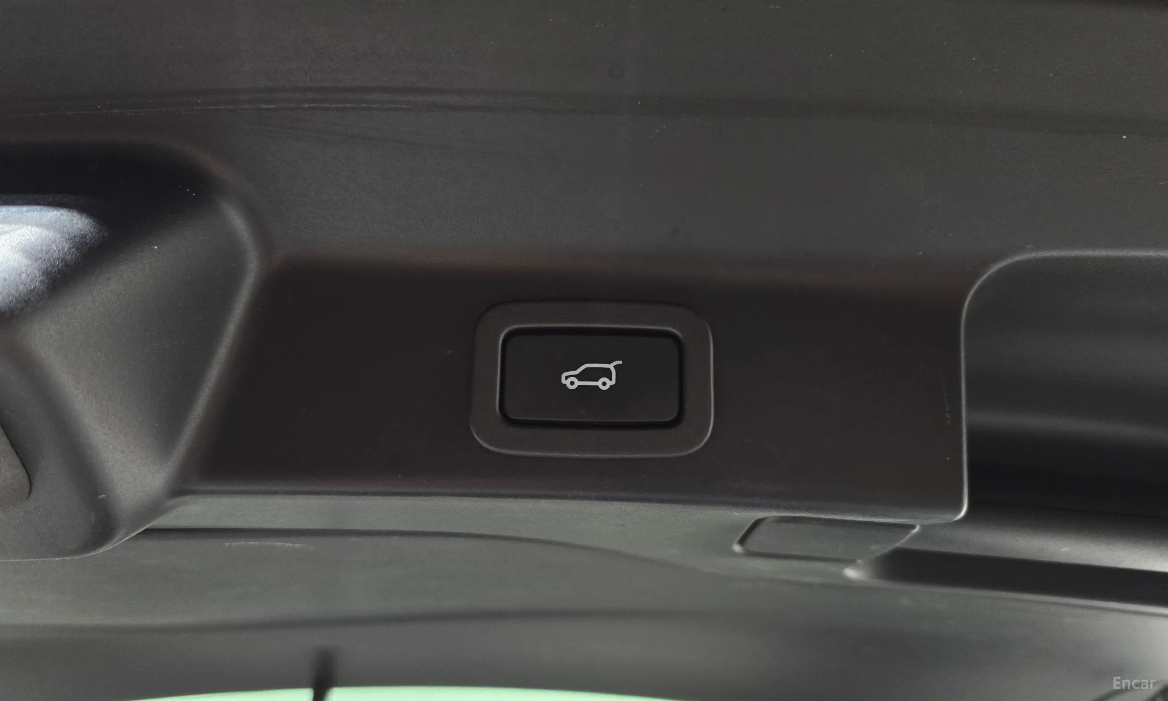 Jaguar F-PACE превью 19