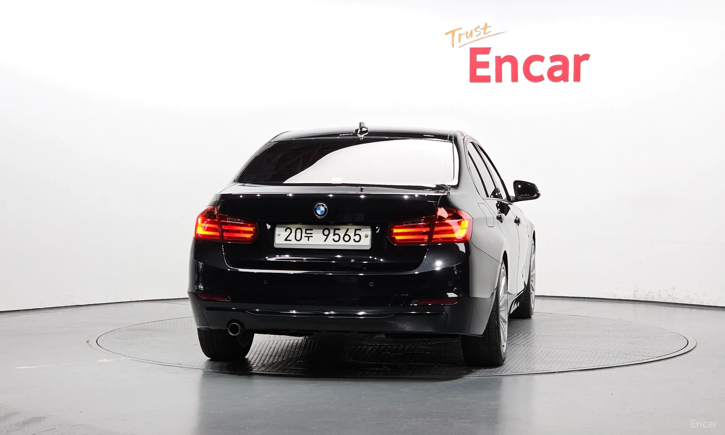 BMW 3 Series (F30) превью 3