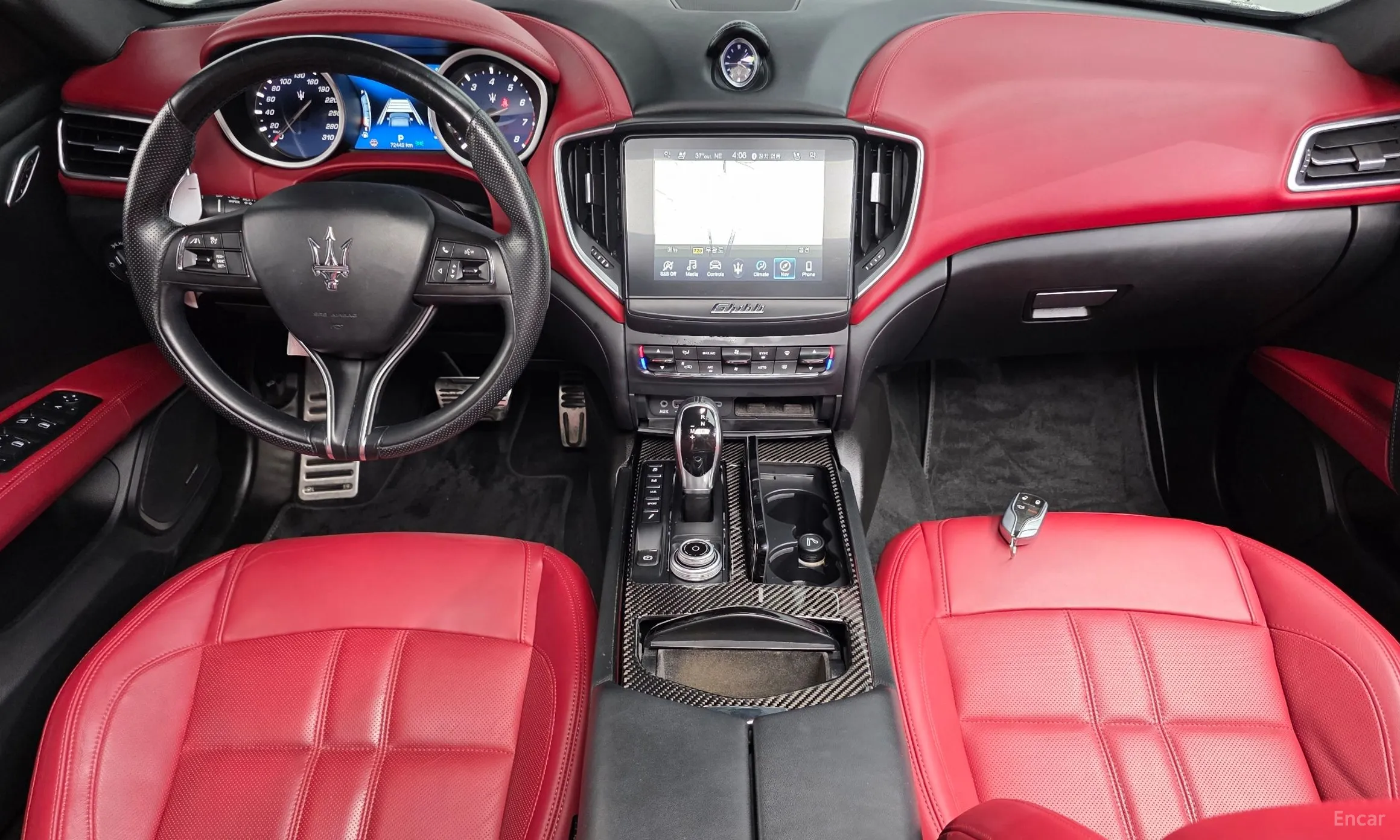 Maserati Ghibli превью 7