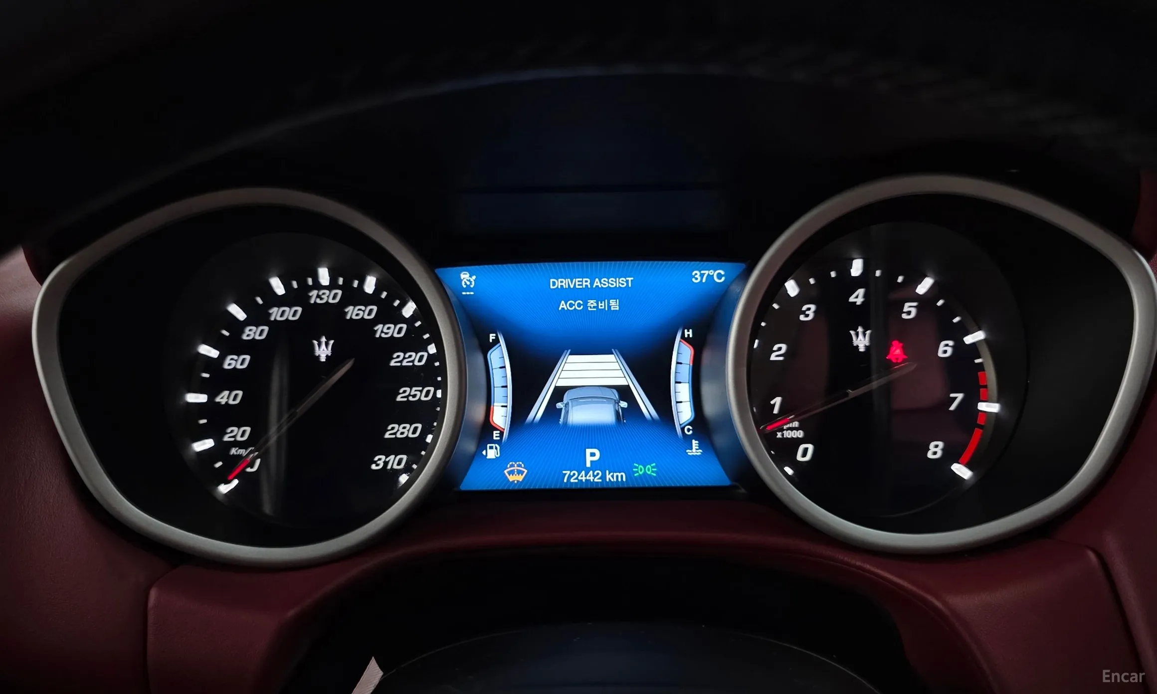 Maserati Ghibli превью 8