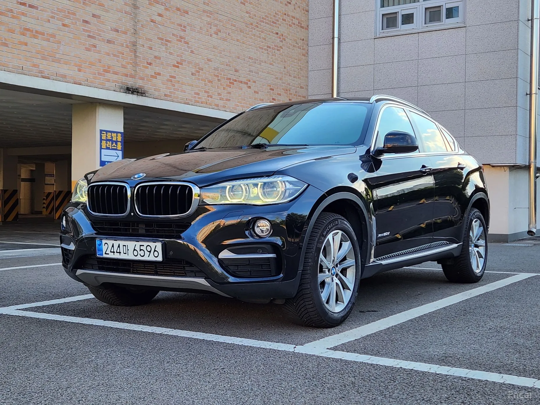BMW X6 (F16) превью 2