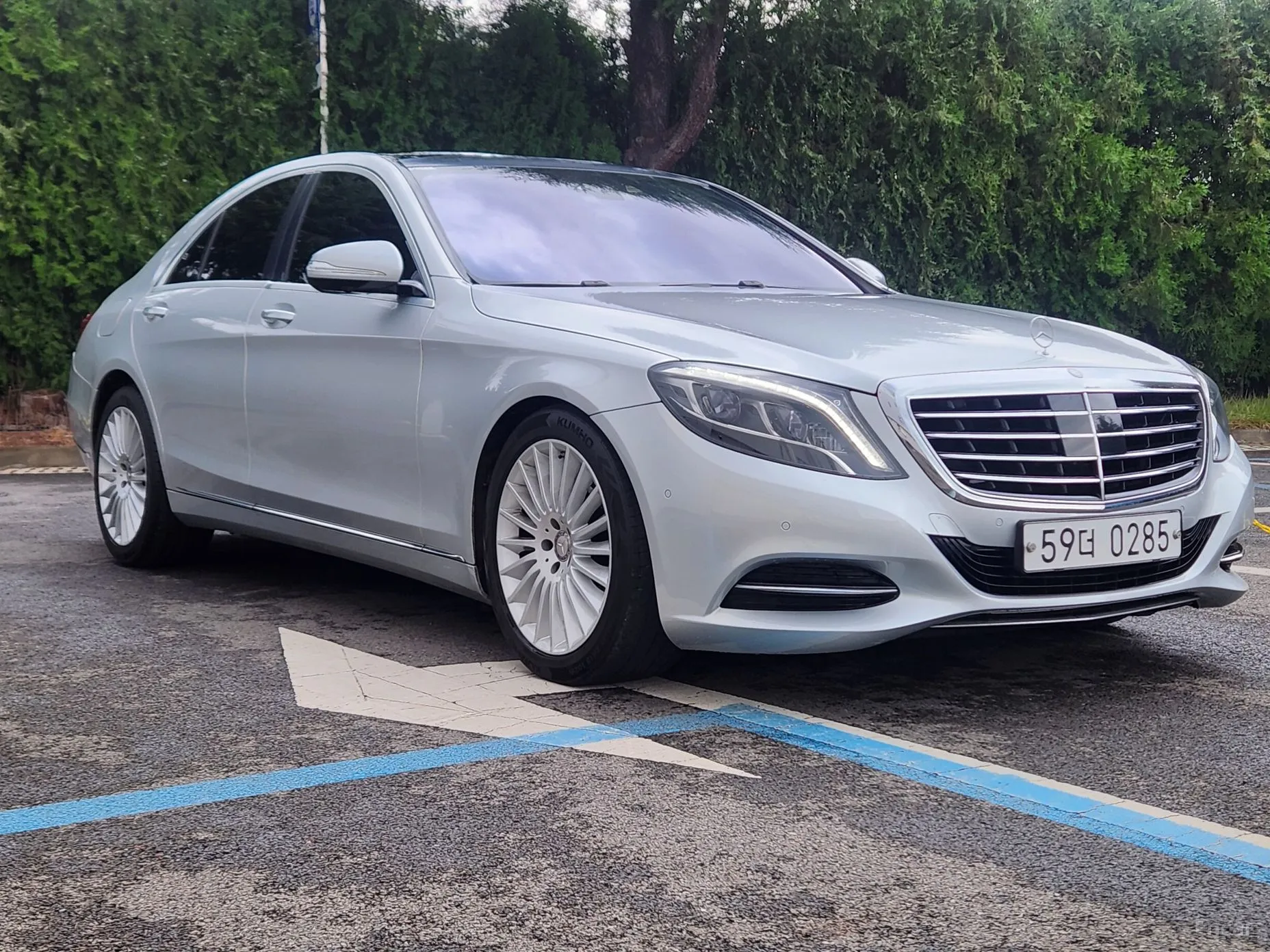 Mercedes Benz S-Class W222