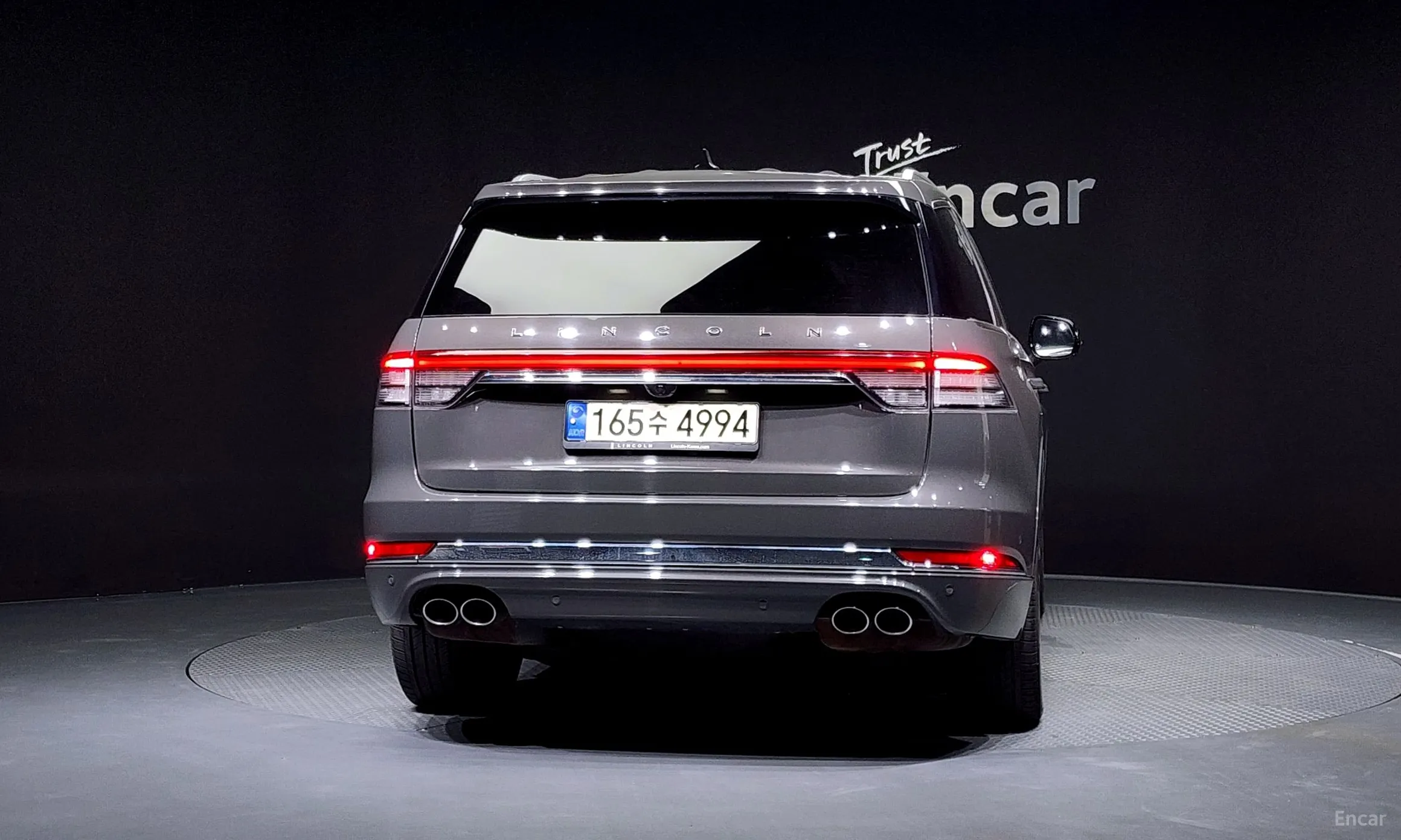 Lincoln Aviator 2nd Generation превью 4