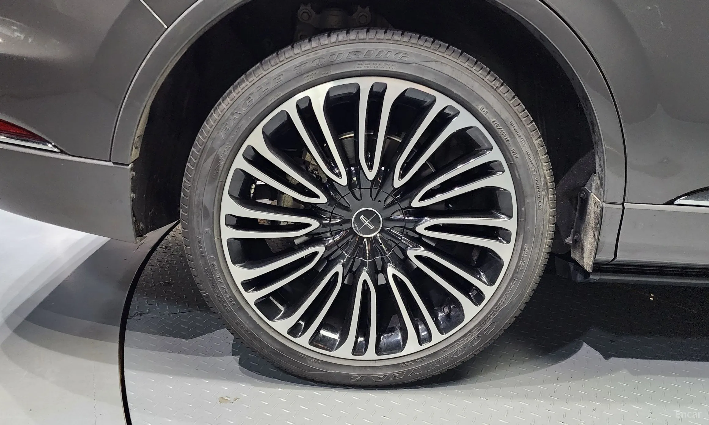Lincoln Aviator 2nd Generation превью 5