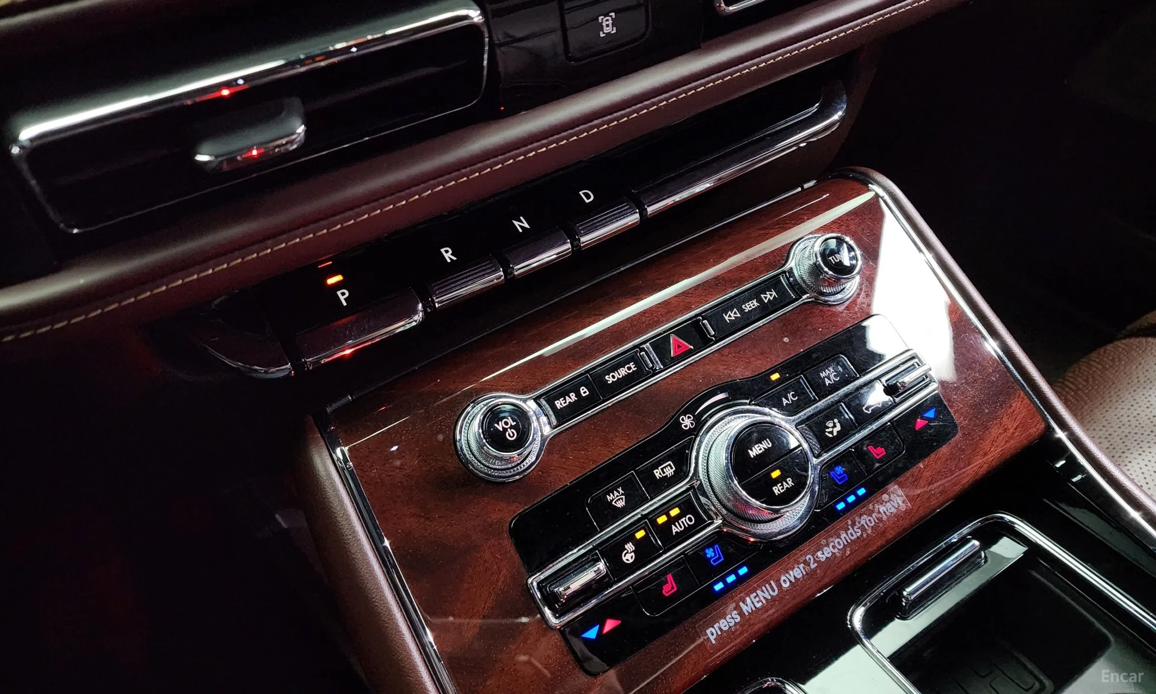 Lincoln Aviator 2nd Generation превью 9