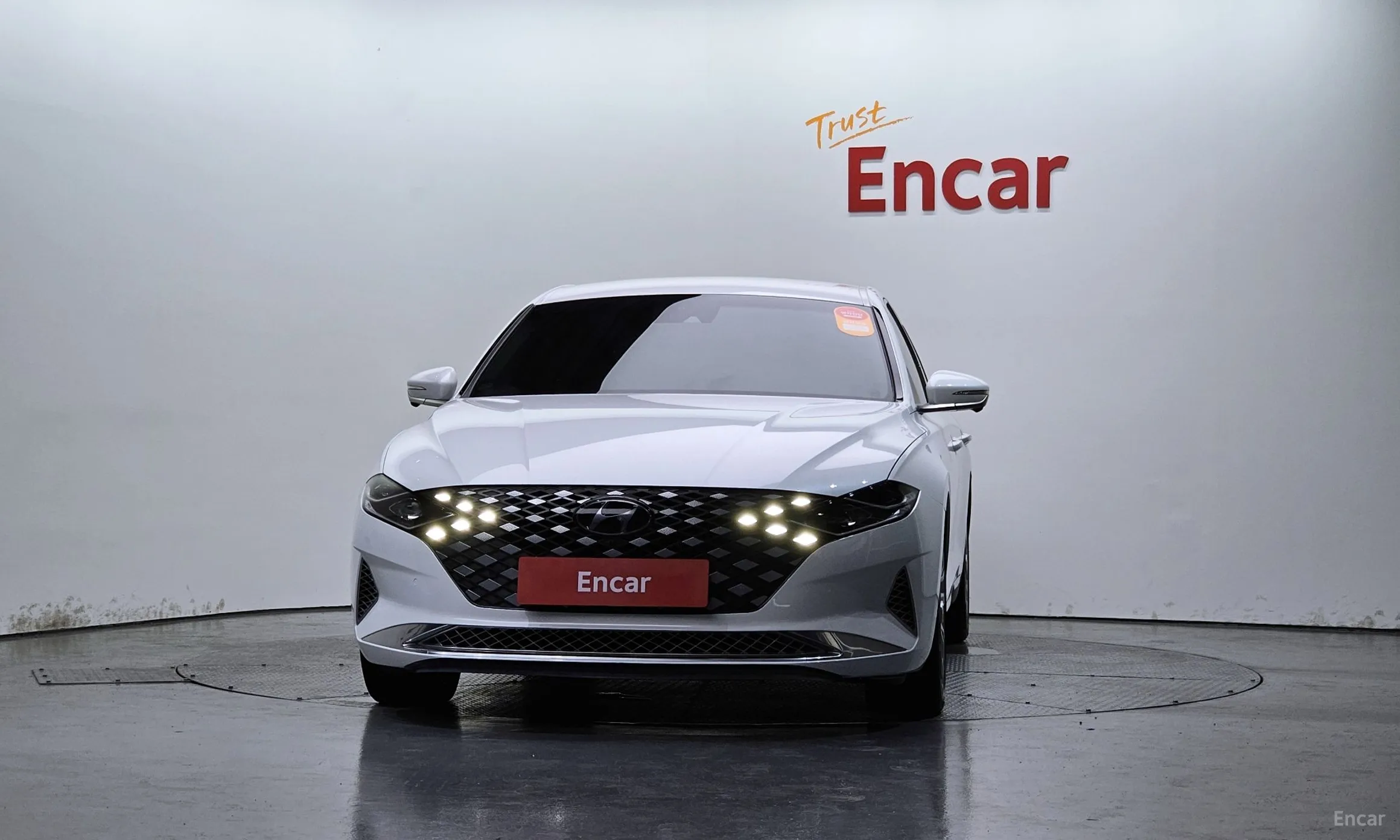 Hyundai Grandeur IG превью 2