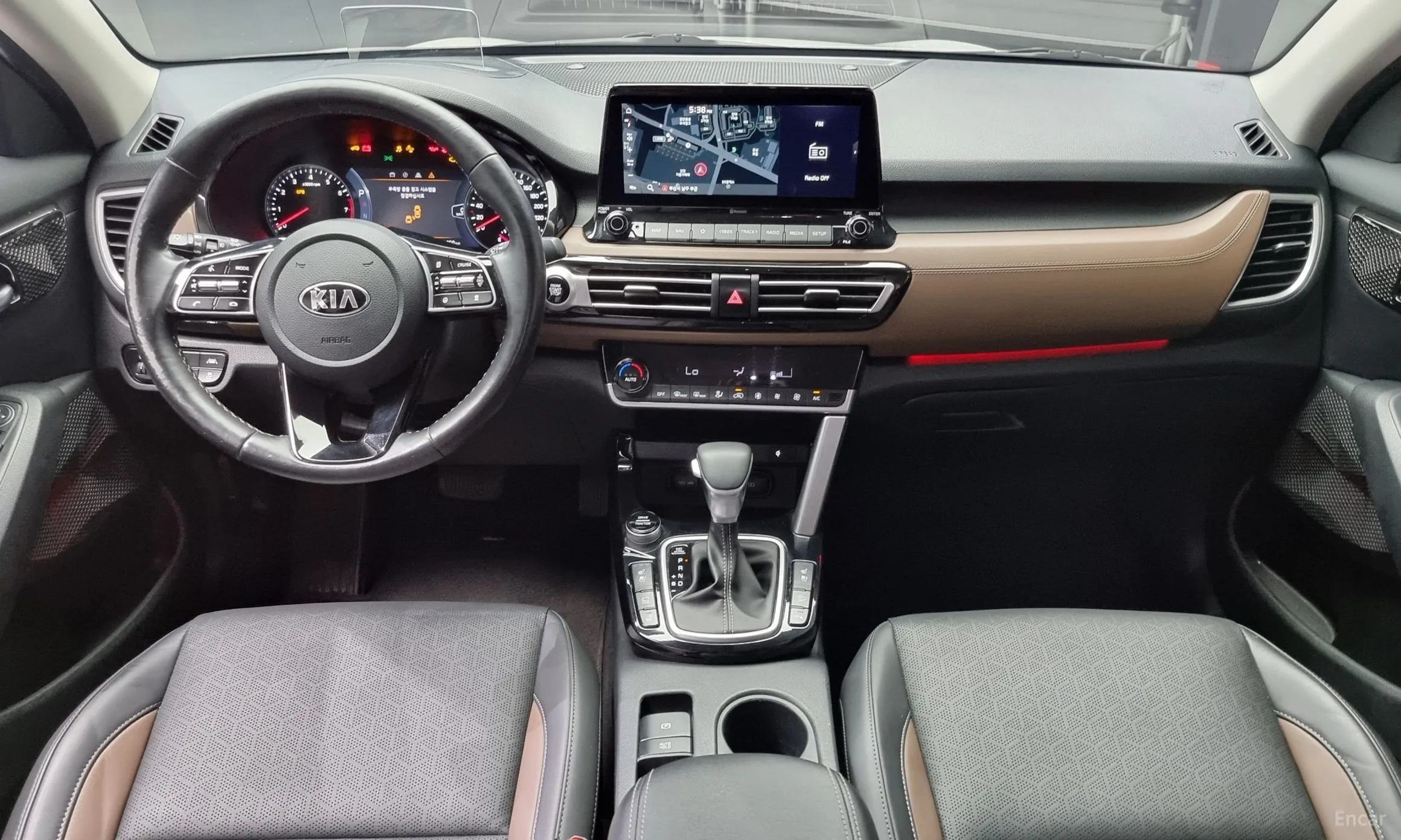 Kia Seltos превью 4